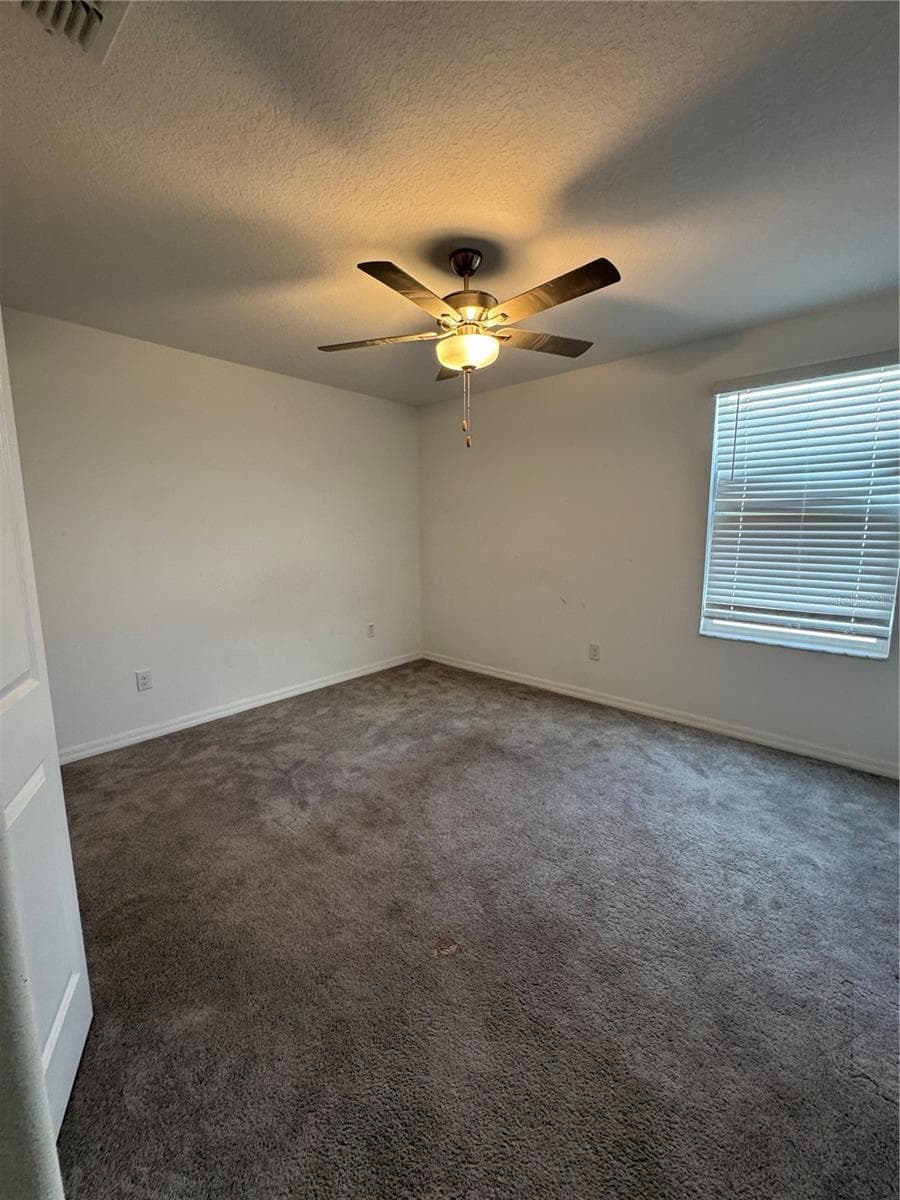 Single Family Residence at 36569 SMITHFIELD LN, ZEPHYRHILLS, photo 17 of 30