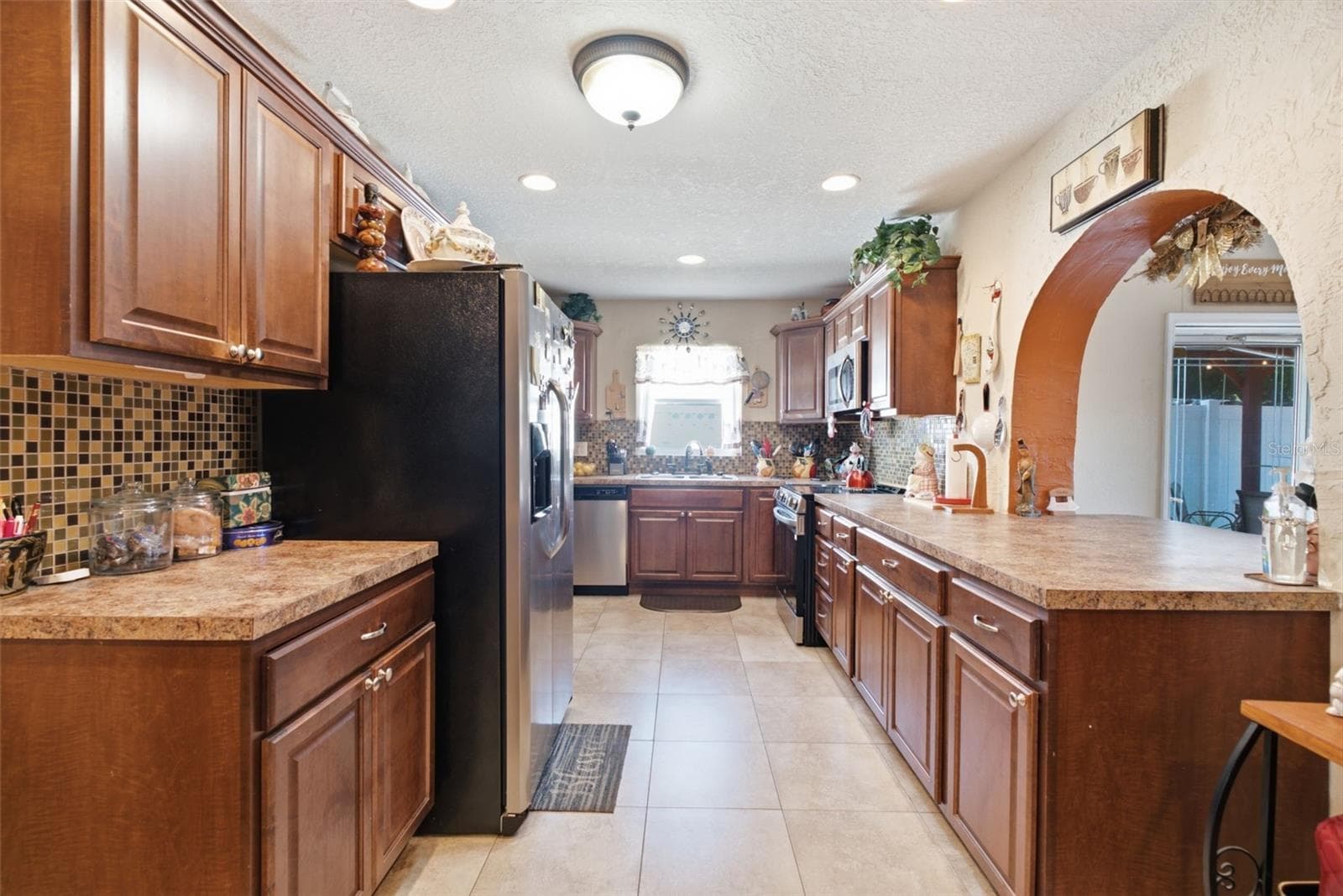 Single Family Residence at 701 58TH AVE S, ST PETERSBURG, photo 13 of 63