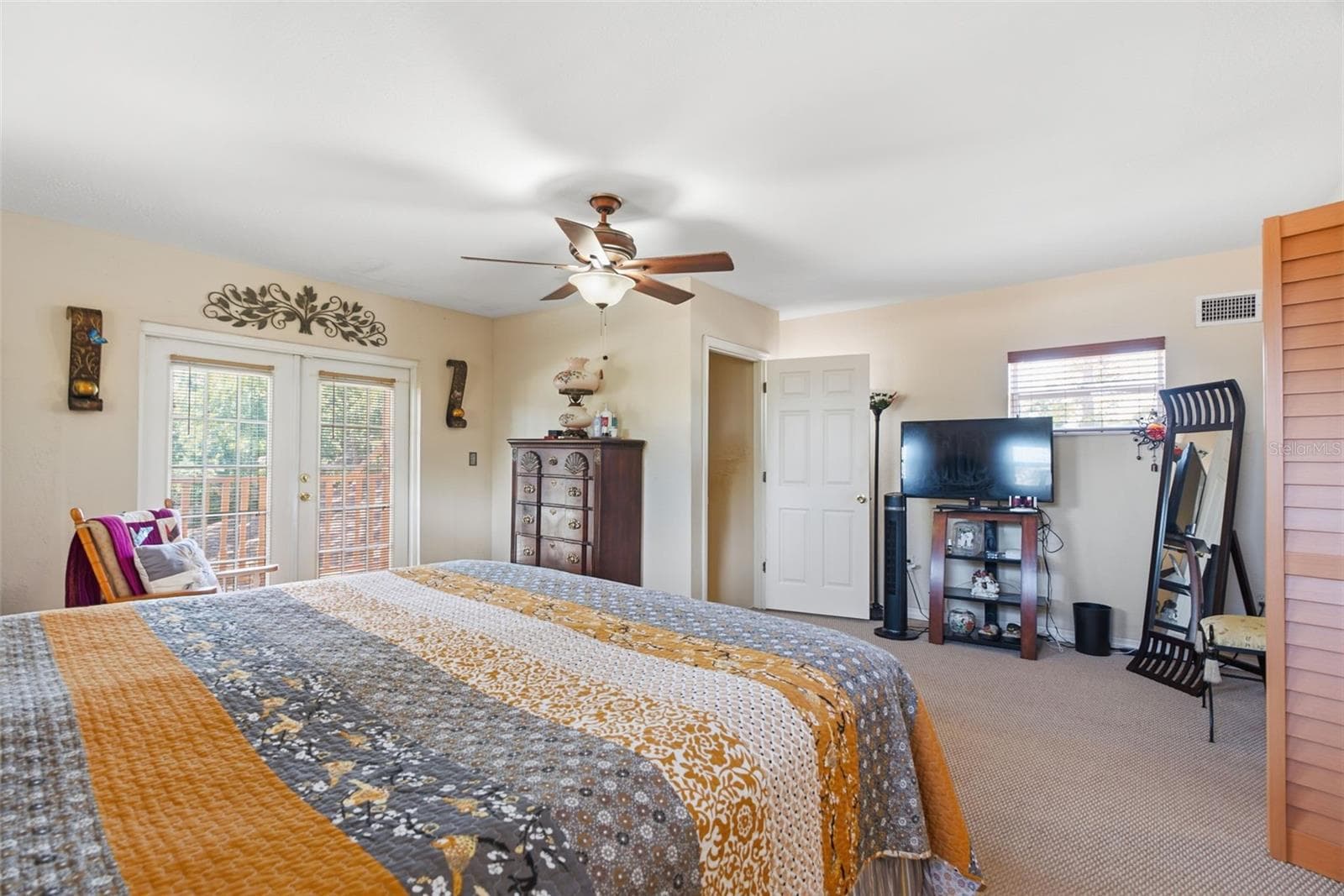 Single Family Residence at 701 58TH AVE S, ST PETERSBURG, photo 27 of 63