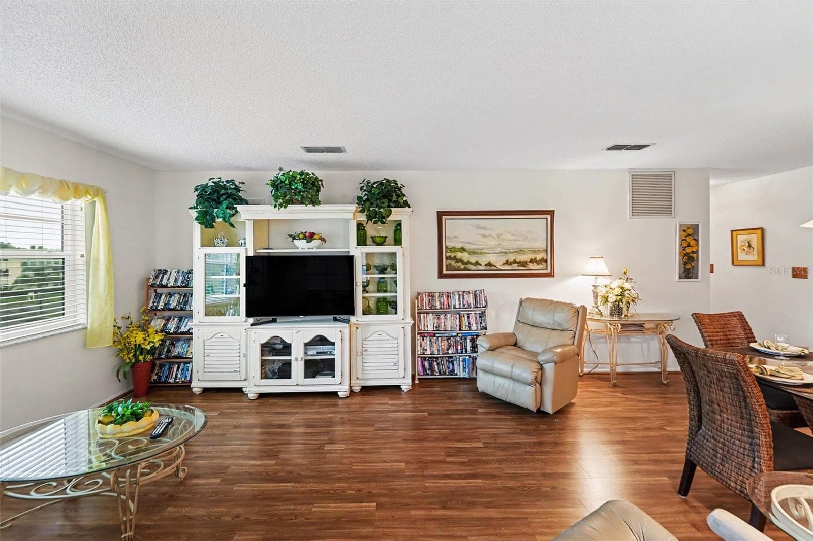 Condominium at 5970 80TH ST N #301, ST PETERSBURG, photo 9 of 18