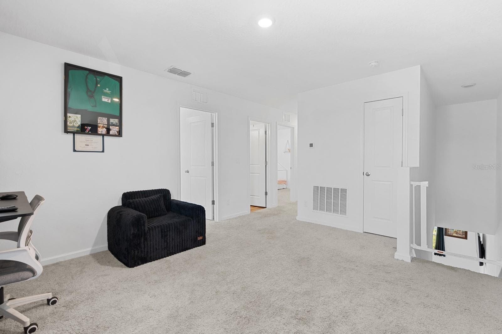 Loft - 38465 HONEYSUCKLE DR, DADE CITY