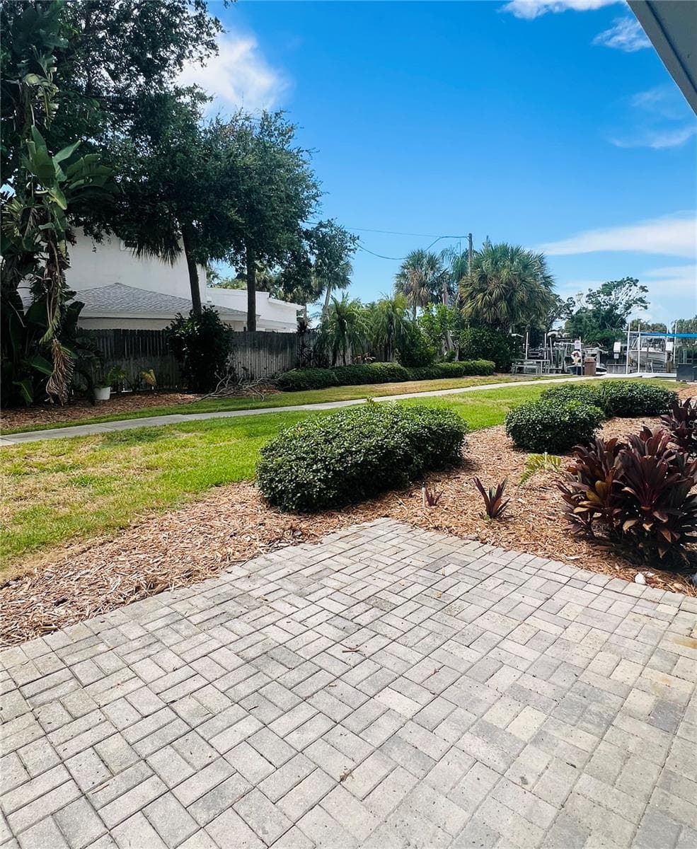 Back Patio and water view - 300 VENETIAN DR #3, CLEARWATER