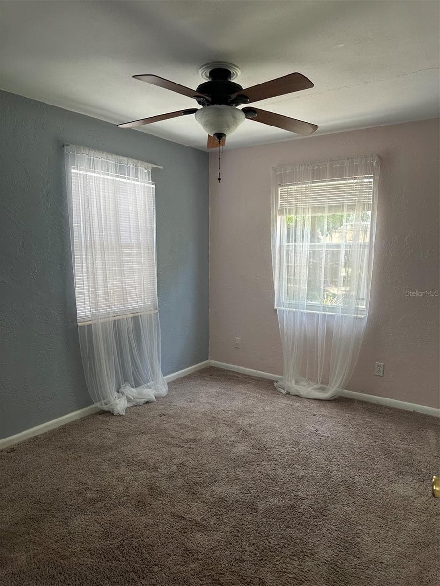 Single Family Residence at 4142 6TH AVE N, ST PETERSBURG, photo 5 of 11