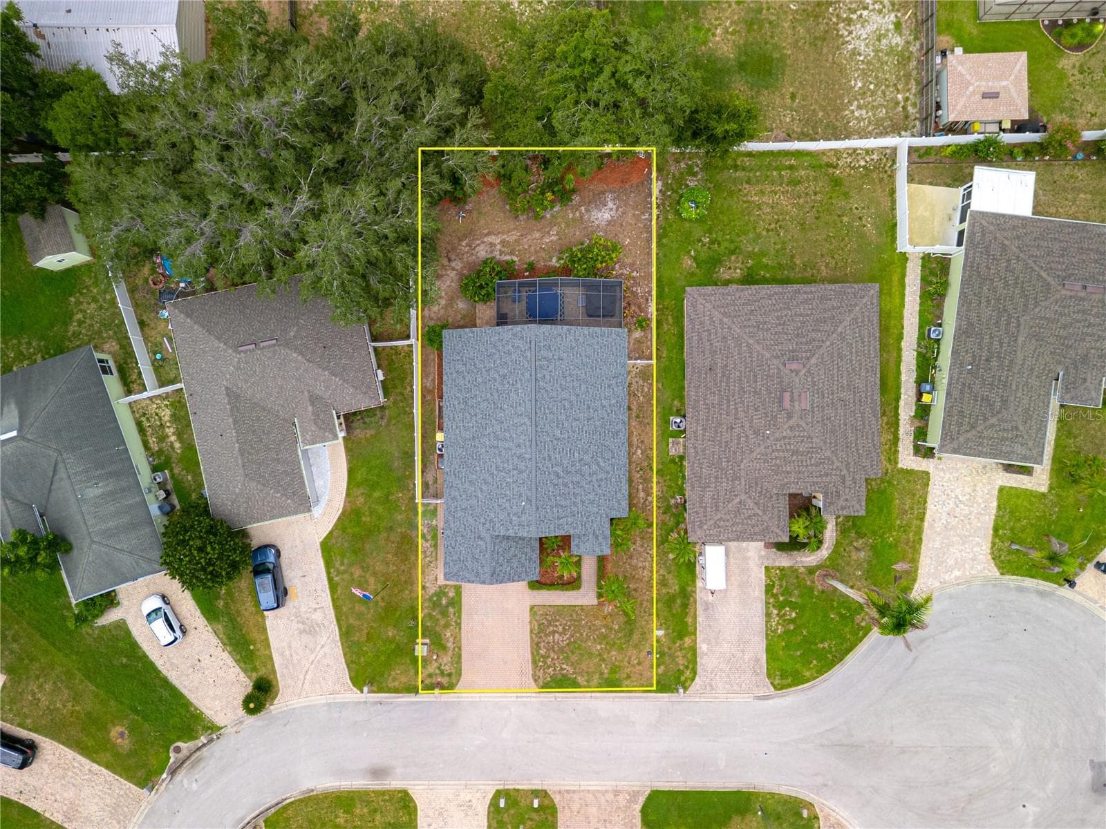 Single Family Residence at 1015 ROBIN LN, WINTER HAVEN, photo 34 of 43