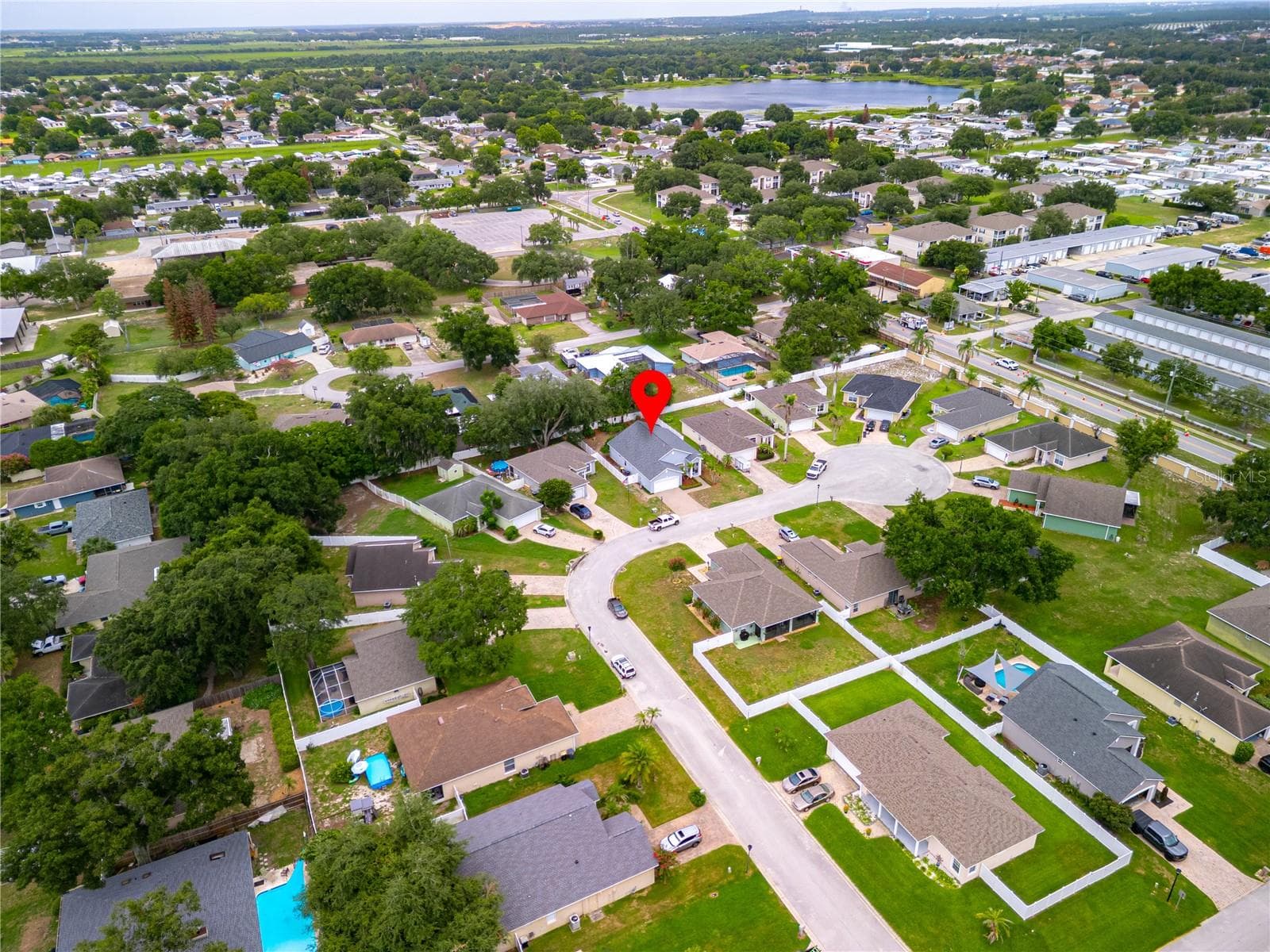 Single Family Residence at 1015 ROBIN LN, WINTER HAVEN, photo 37 of 43