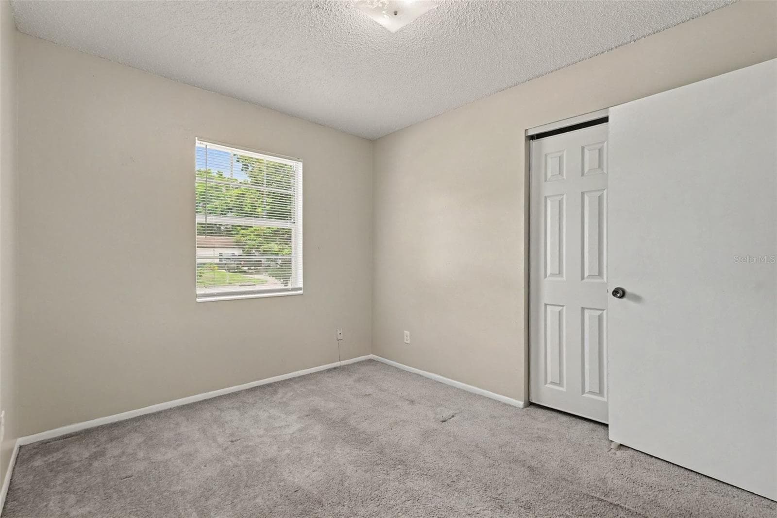 Single Family Residence at 4419 DOLPHIN DR, TAMPA, photo 17 of 25