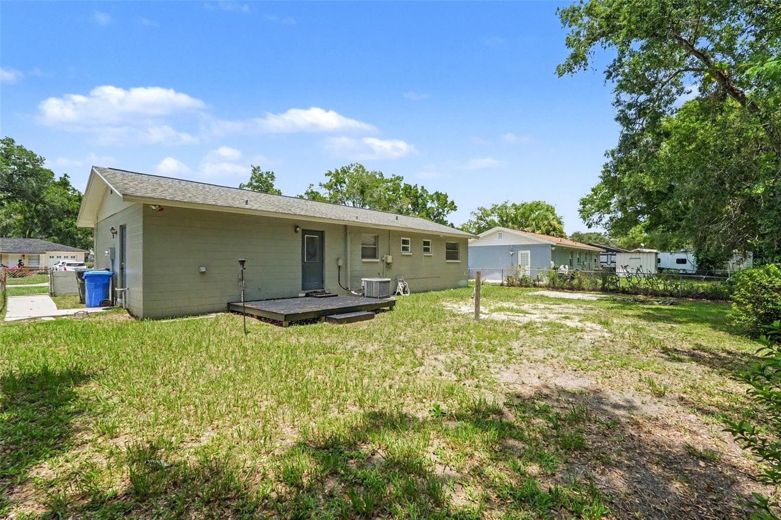 Single Family Residence at 4419 DOLPHIN DR, TAMPA, photo 19 of 25