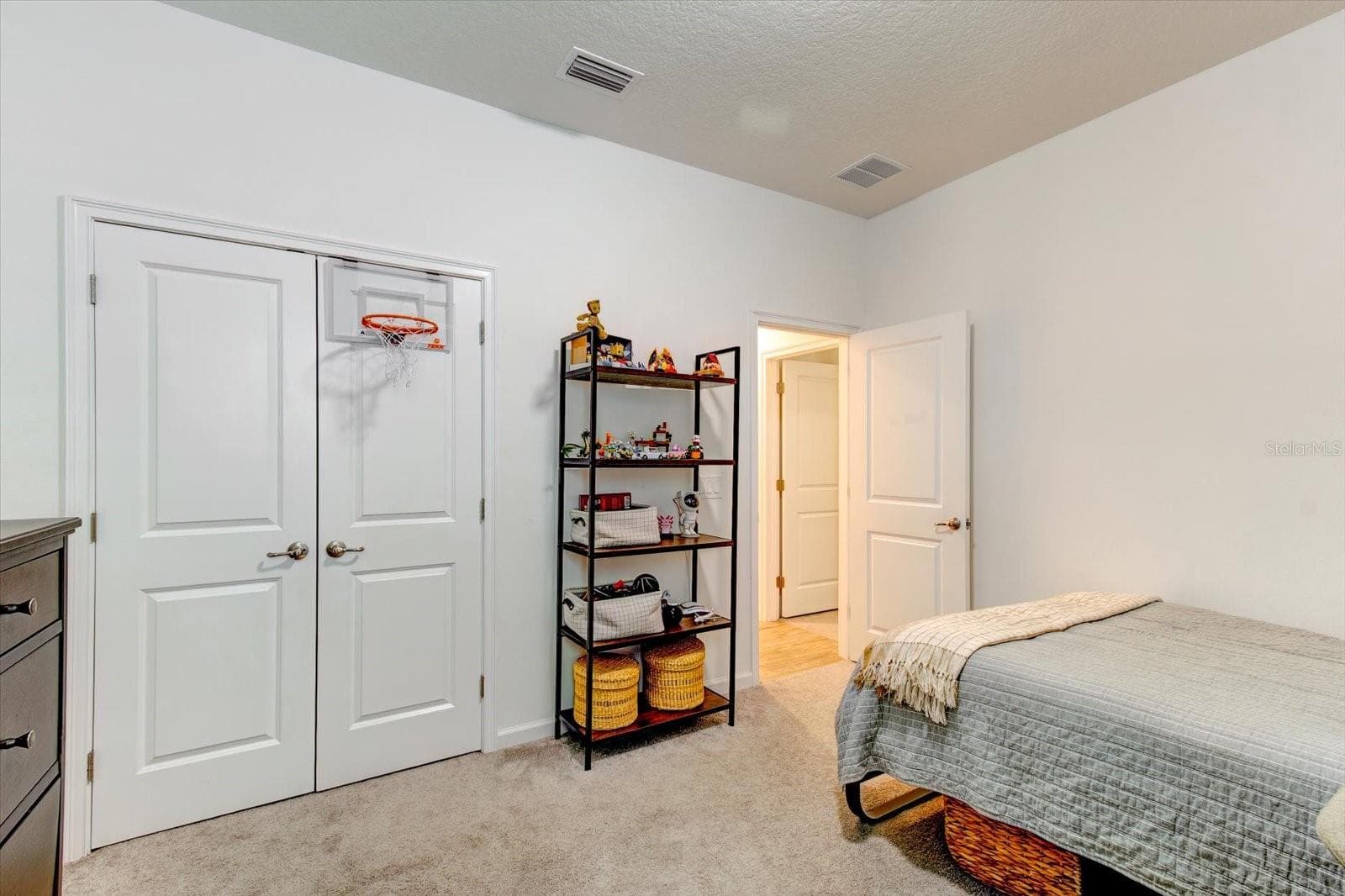 Single Family Residence at 2403 NATOMA BLVD, MOUNT DORA, photo 24 of 38