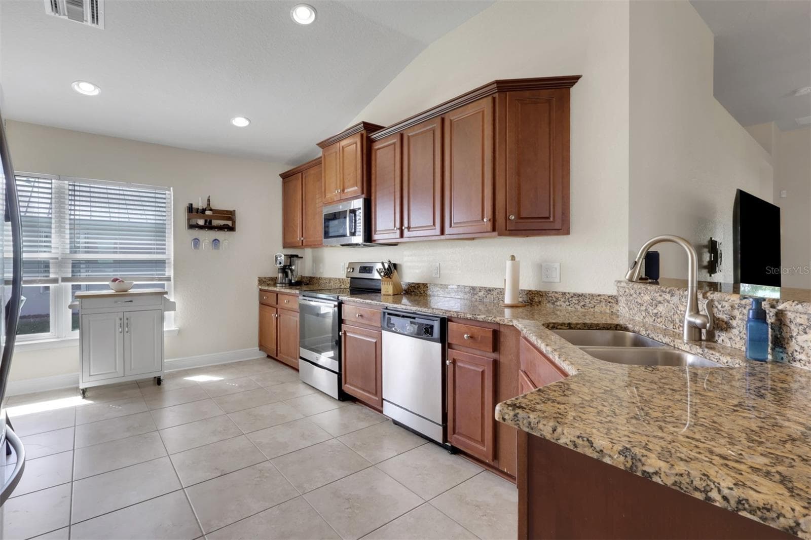 Single Family Residence at 27077 BROOK FOREST RD, PUNTA GORDA, photo 11 of 54