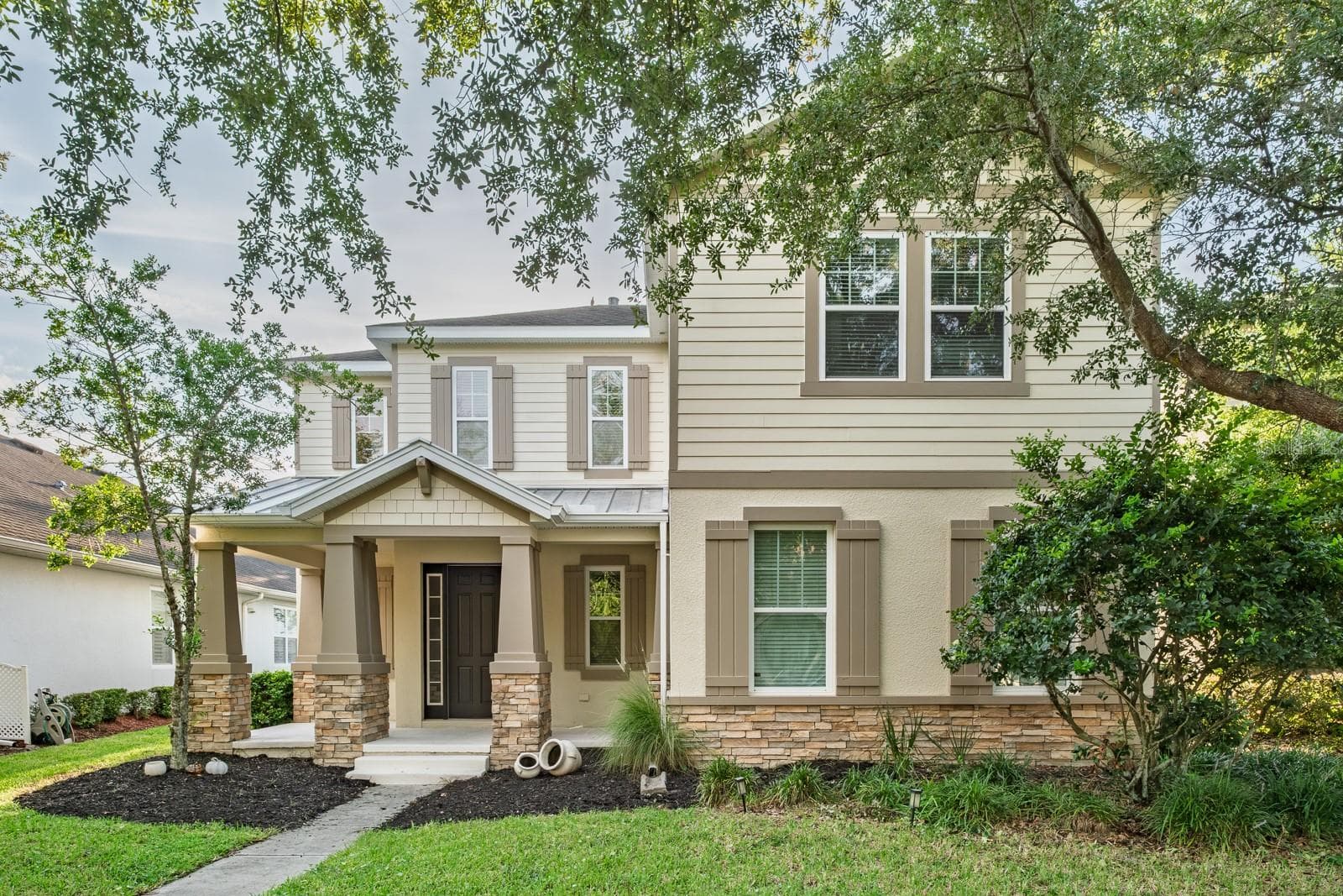 Single Family Residence at 7912 HAMPTON LAKE DR, TAMPA, photo 3 of 52