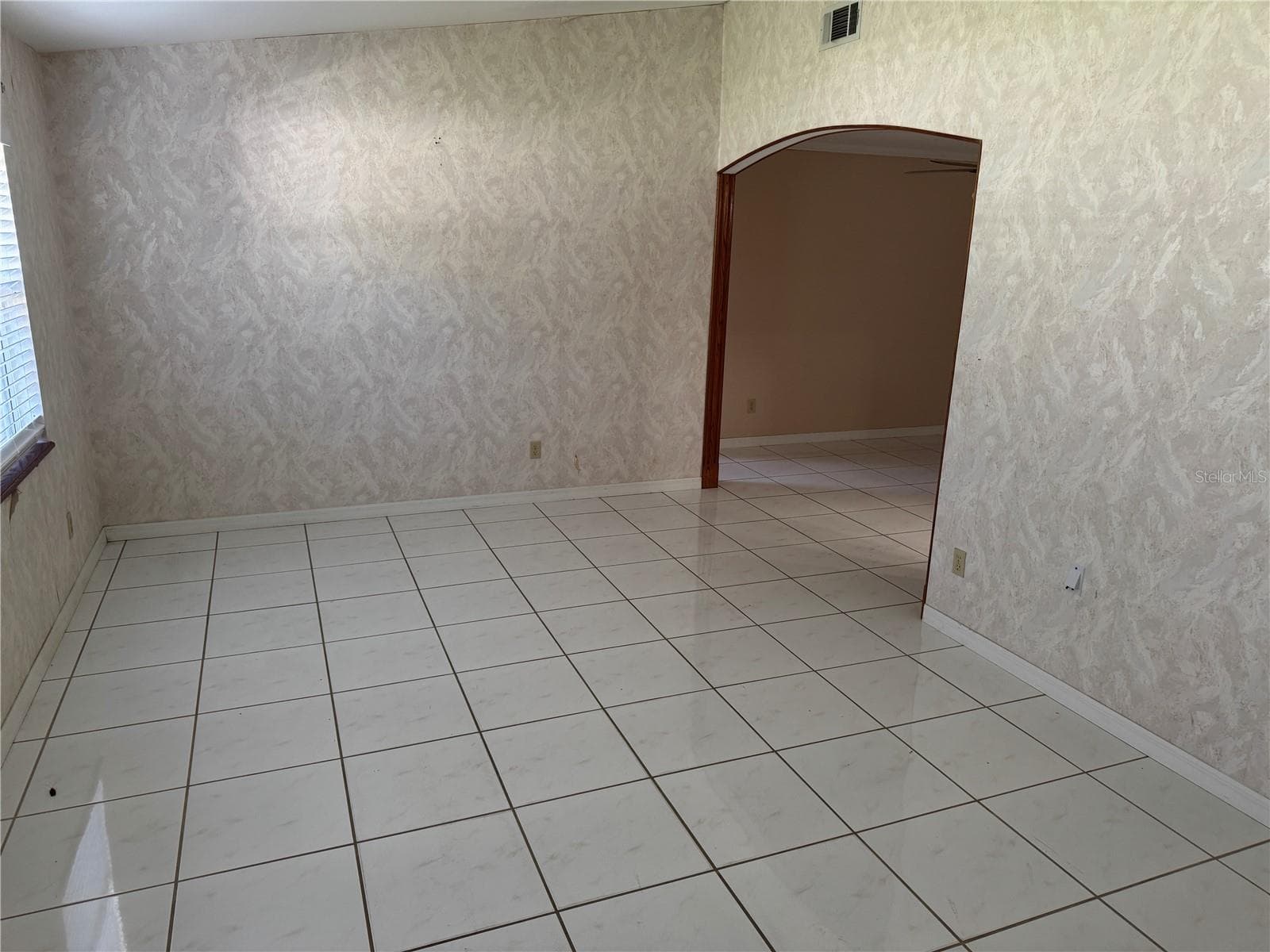 Single Family Residence at 1401 ASTER CT, WINTER PARK, photo 7 of 26