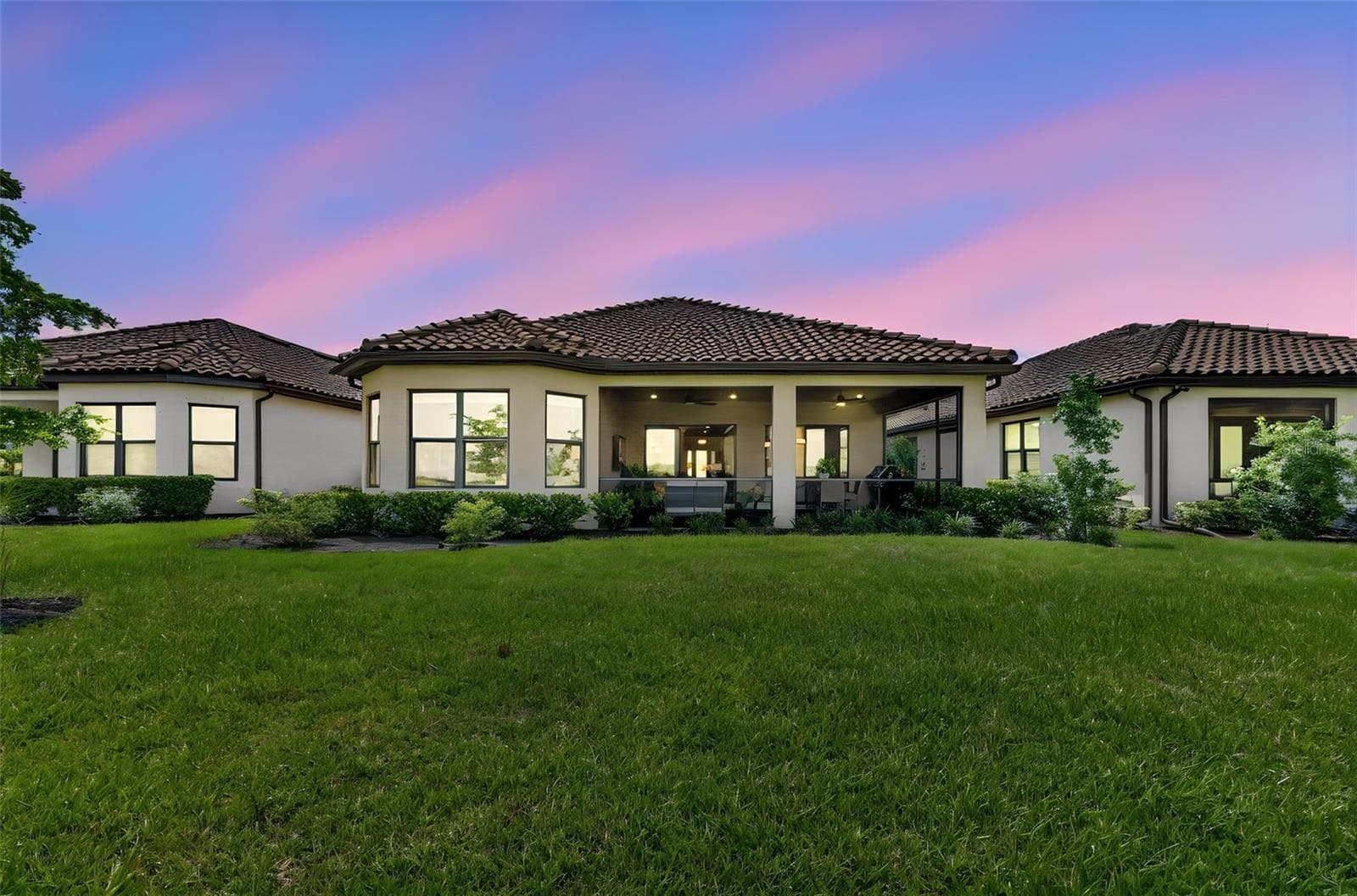 Single Family Residence at 10132 SILENT NIGHT LN, SARASOTA, photo 35 of 74