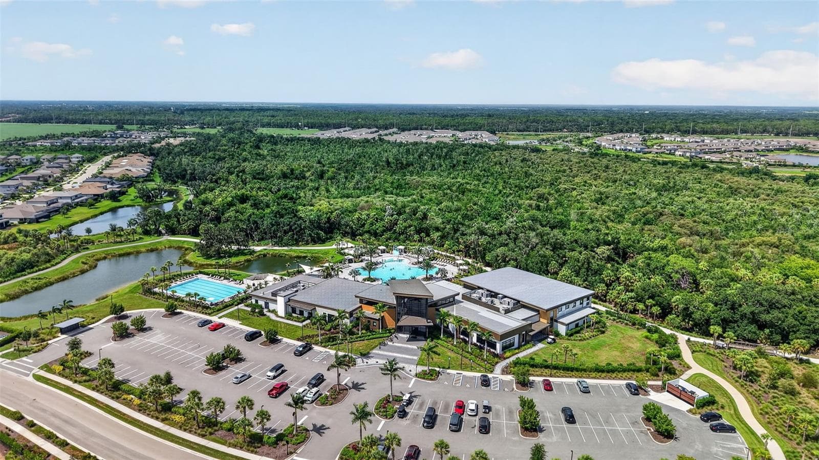 Single Family Residence at 10132 SILENT NIGHT LN, SARASOTA, photo 68 of 74