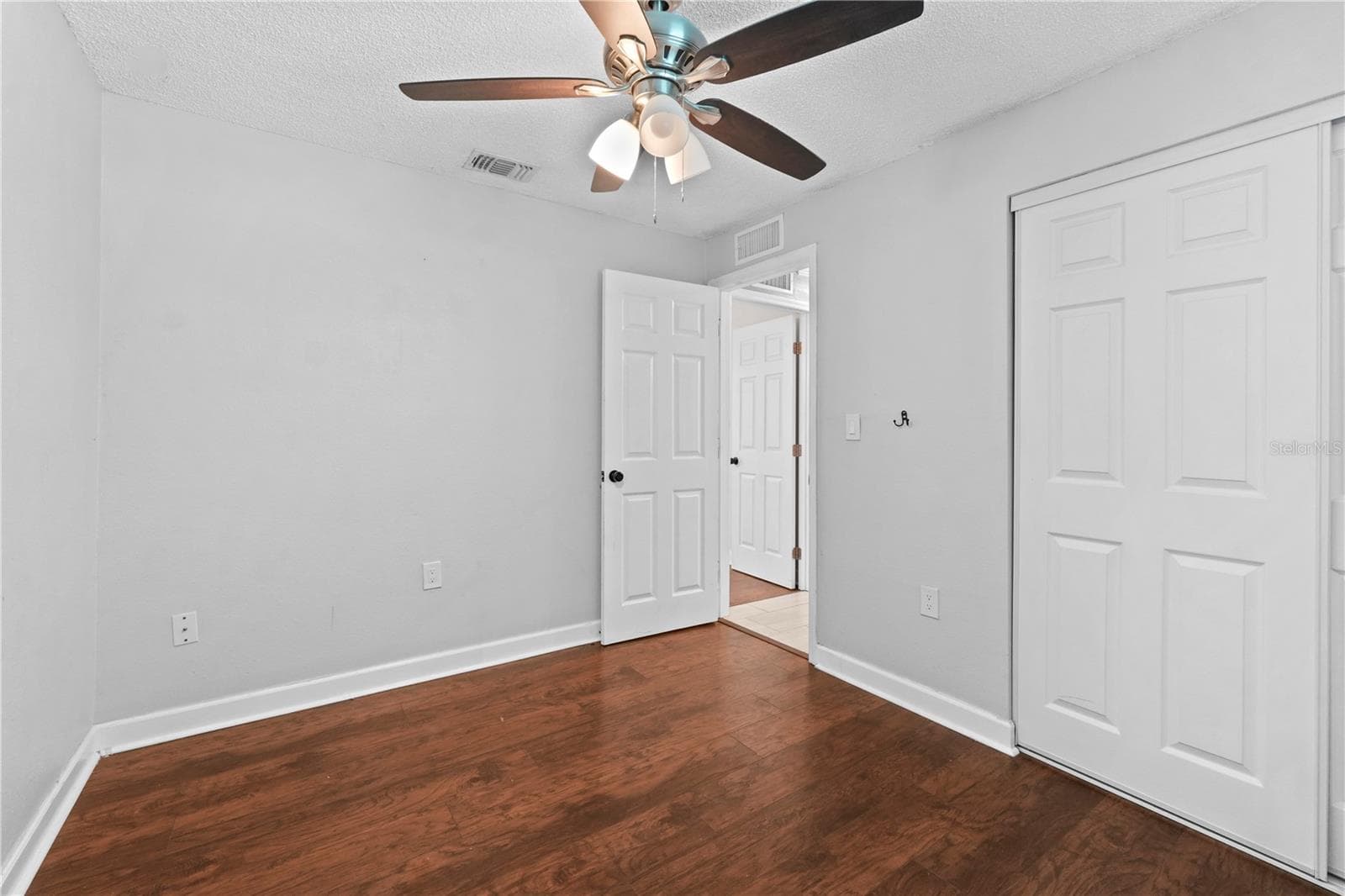 Single Family Residence at 6290 PIEDMONT DR, SPRING HILL, photo 15 of 22