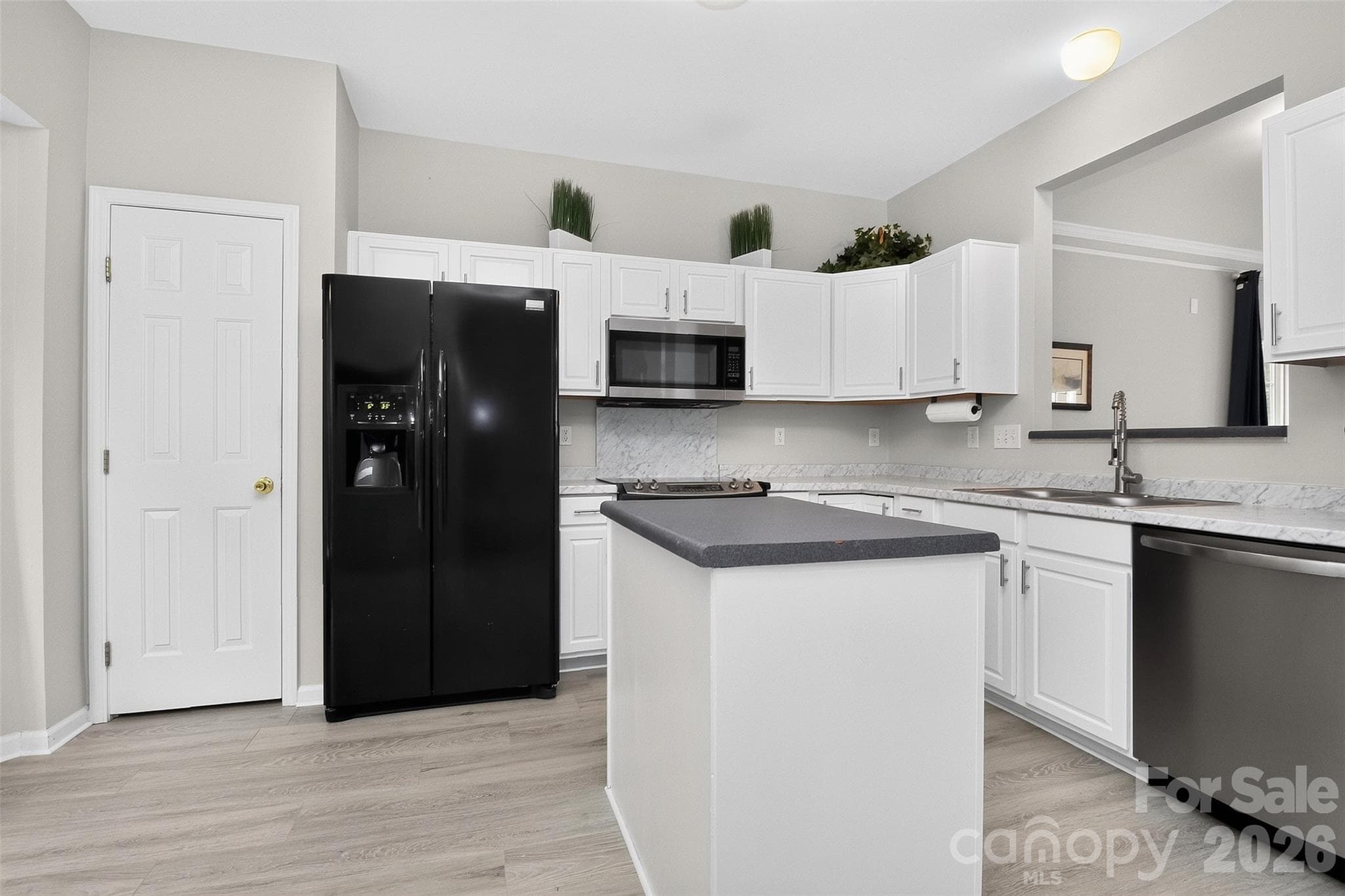 Townhouse at Charlotte, photo 9 of 32