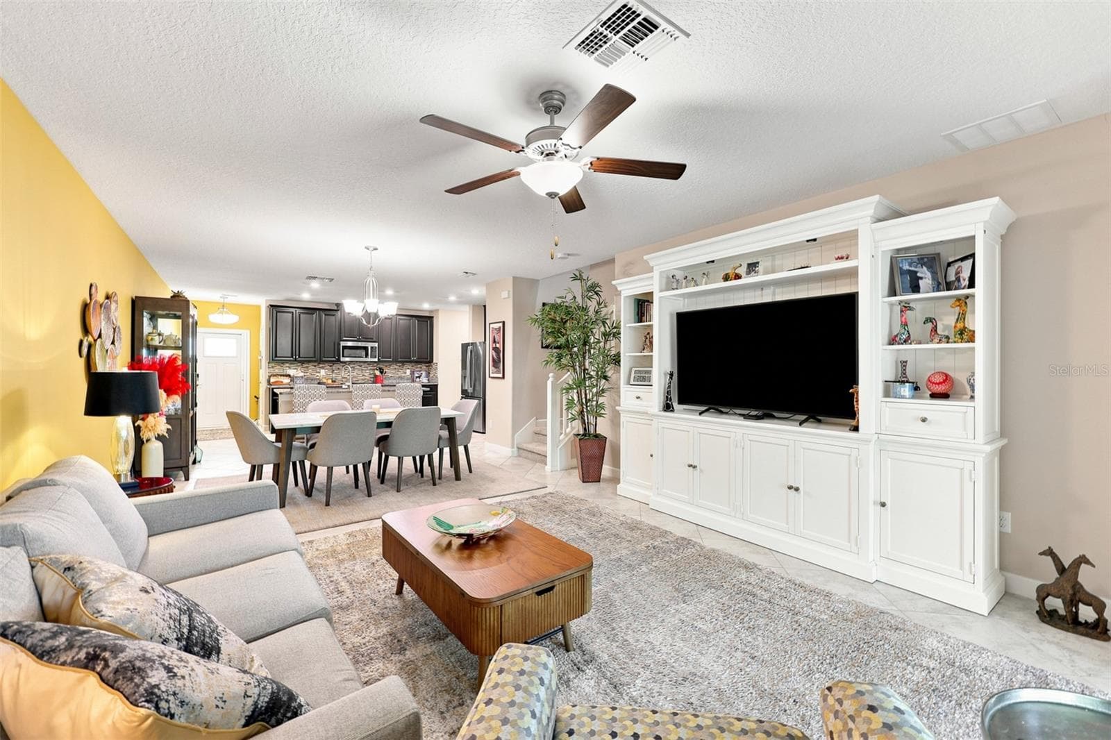 Townhouse at 5305 STOIC VALE DR, WIMAUMA, photo 6 of 68