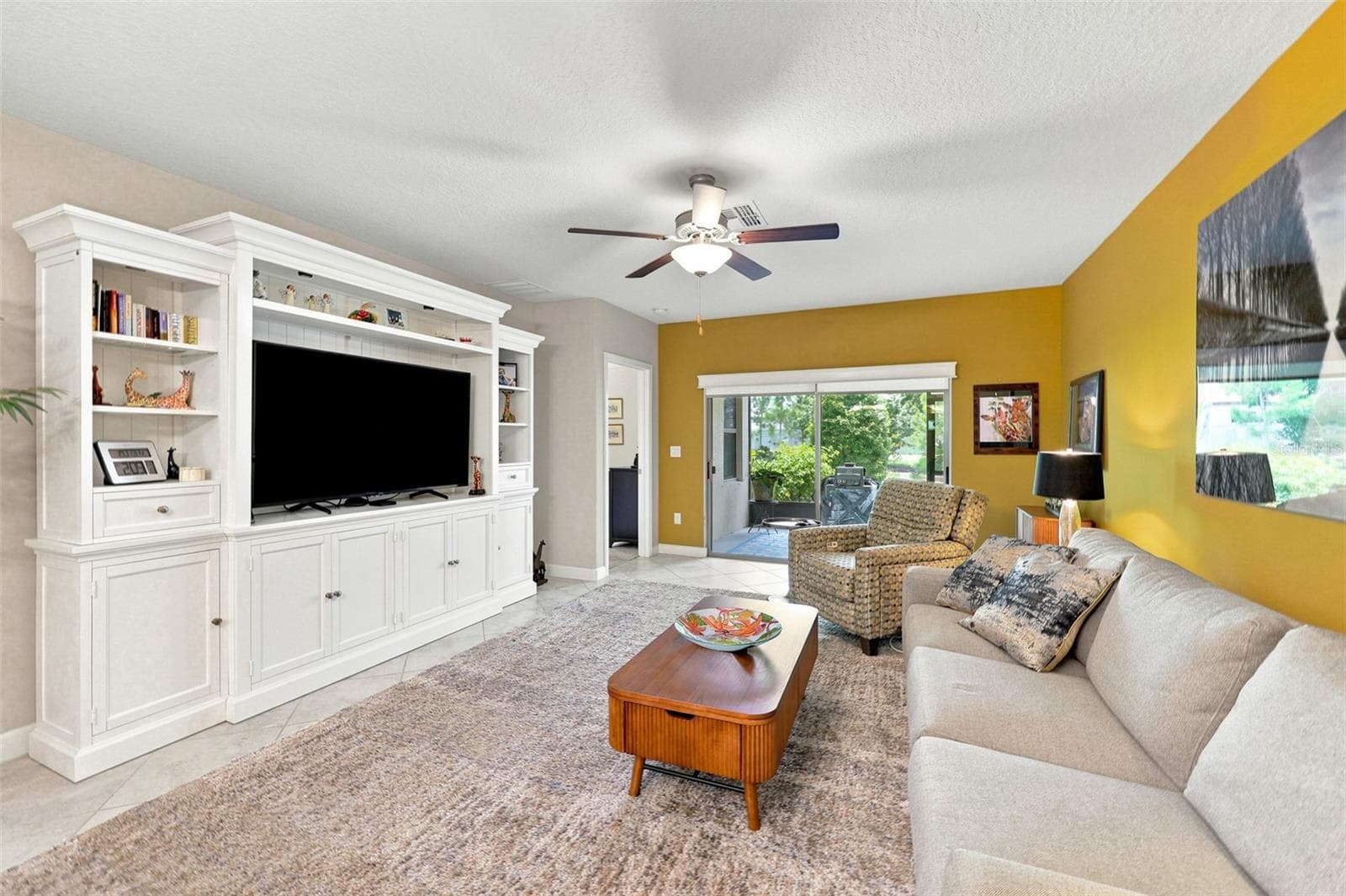 Townhouse at 5305 STOIC VALE DR, WIMAUMA, photo 8 of 68