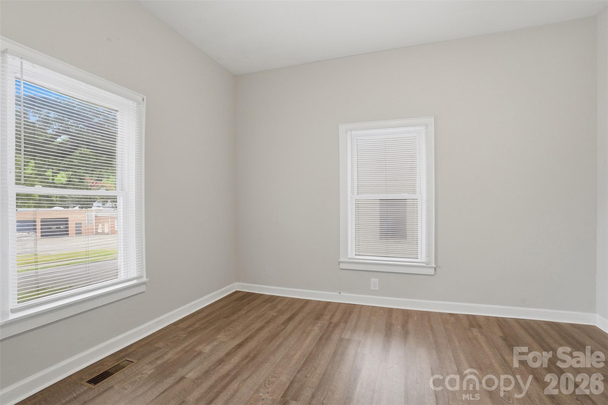 Single Family Residence at 322 Willow Street, Gastonia, photo 21 of 29