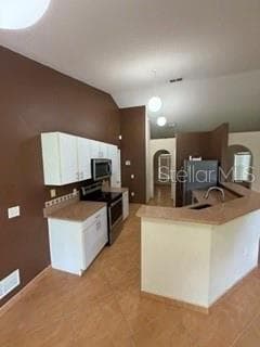 Single Family Residence at 527 KILIMANJARO DR, KISSIMMEE, photo 6 of 18