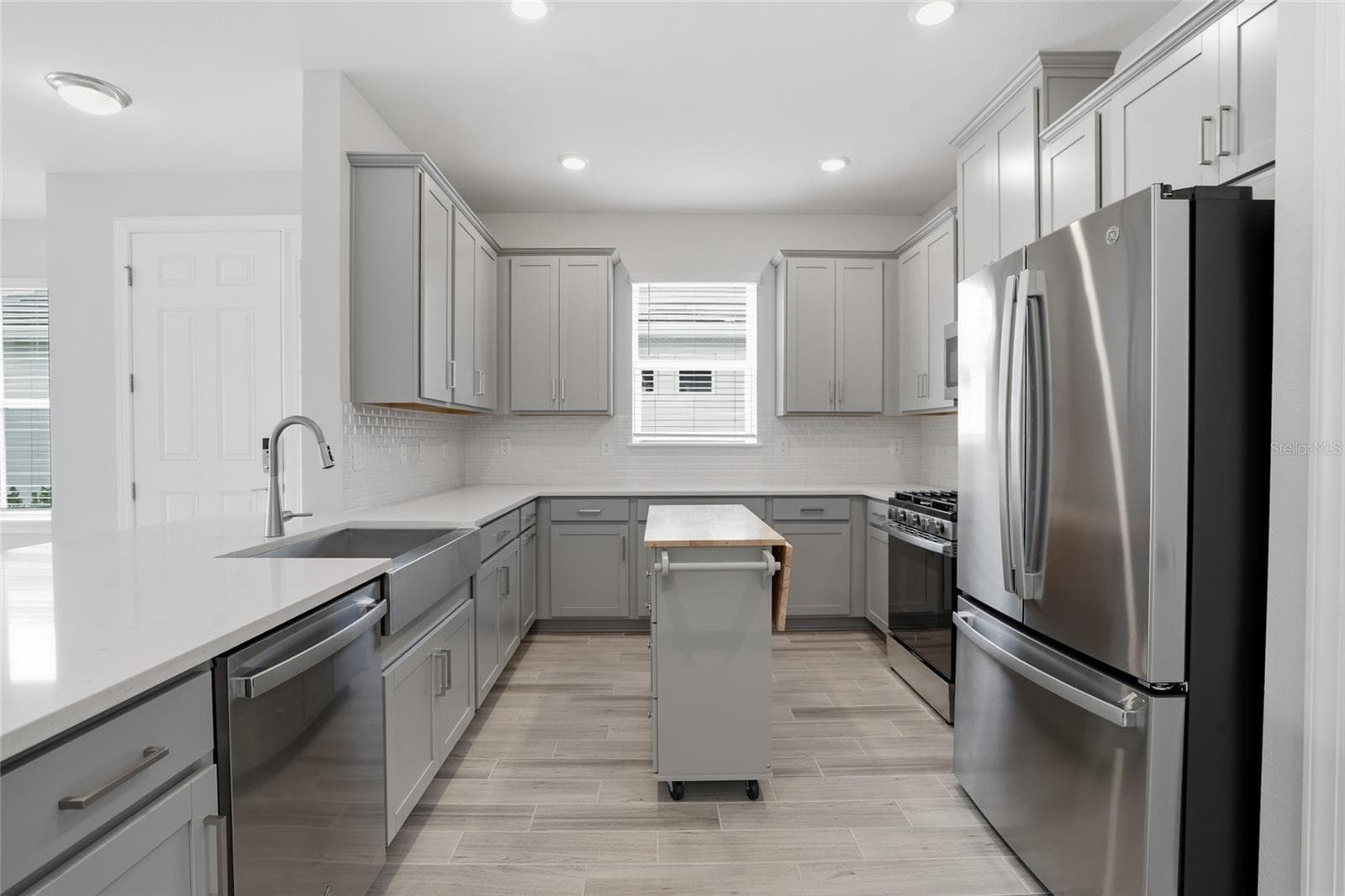 Kitchen - 4718 GAROFALO RD, WESLEY CHAPEL