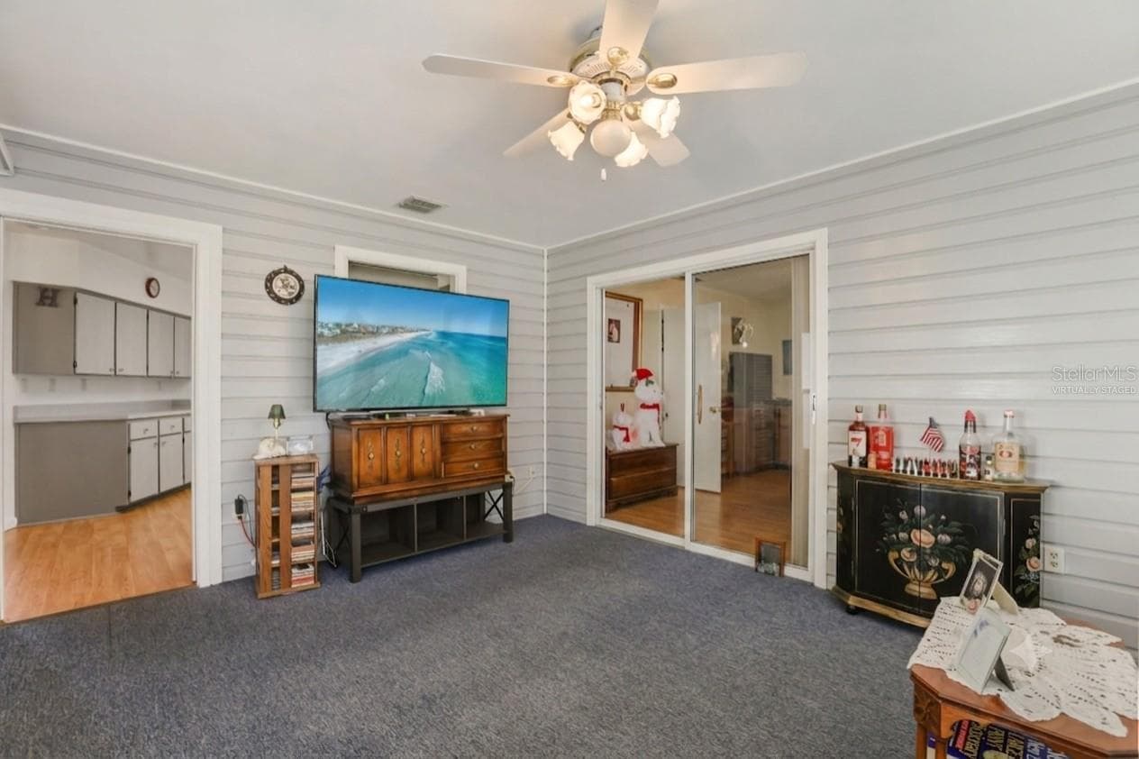 Virtually Staged - 1305 MORAY CT, LEESBURG