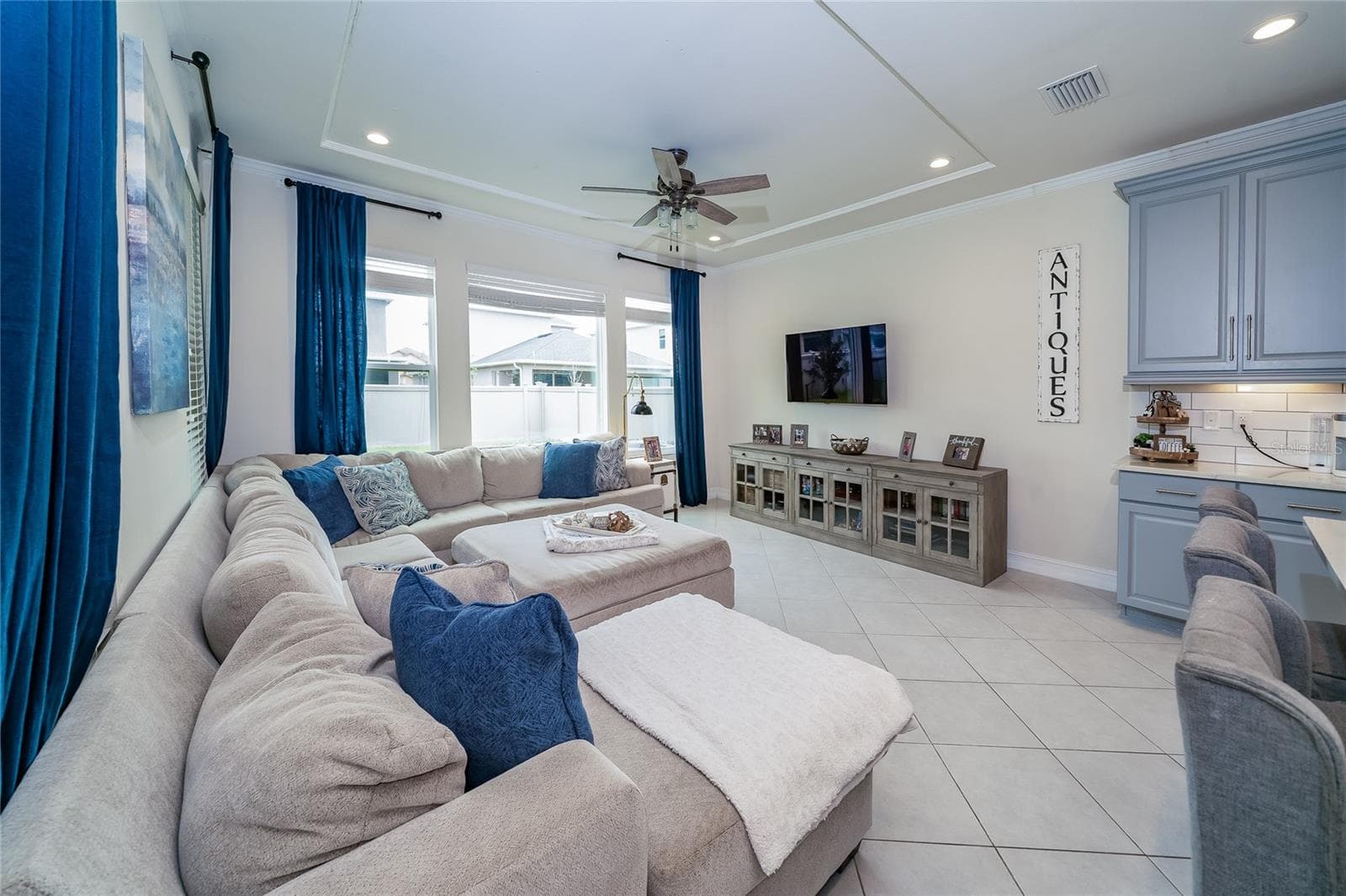 Single Family Residence at 4459 TRAMANTO LN, WESLEY CHAPEL, photo 16 of 58