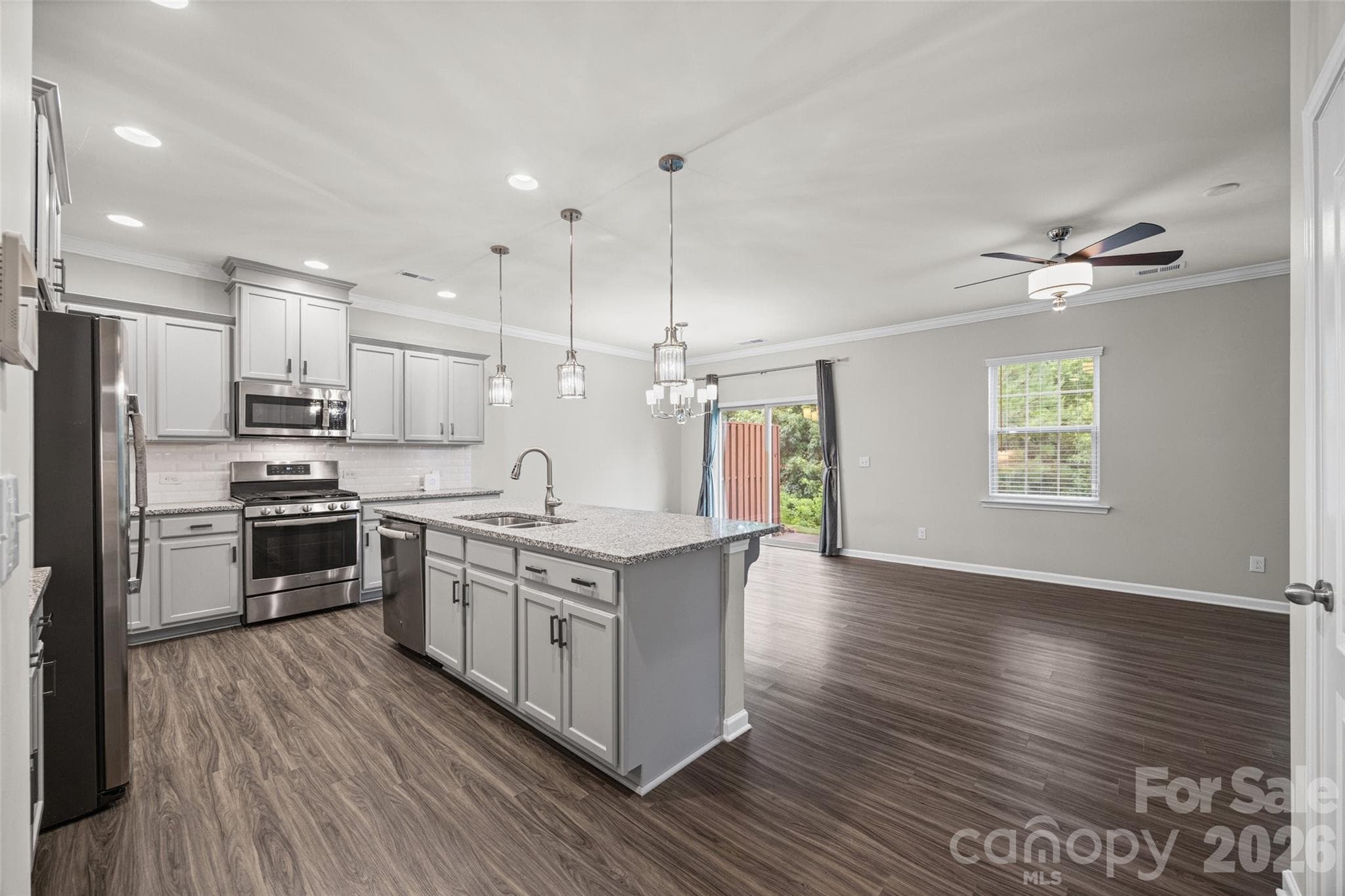 Kitchen with Large Granite Island - 623 Amber Meadows Way, Fort Mill