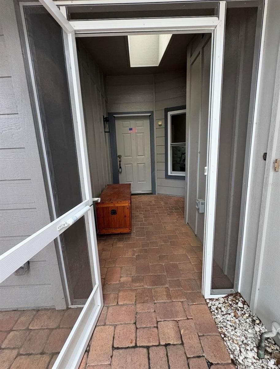 Villa at 39650 US HIGHWAY 19 N #441, TARPON SPRINGS, photo 3 of 34