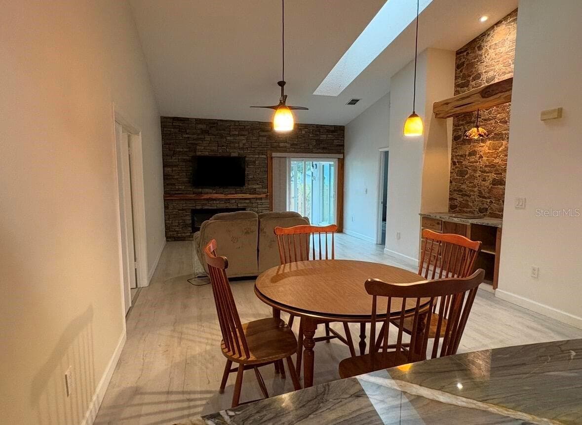 Villa at 39650 US HIGHWAY 19 N #441, TARPON SPRINGS, photo 5 of 34