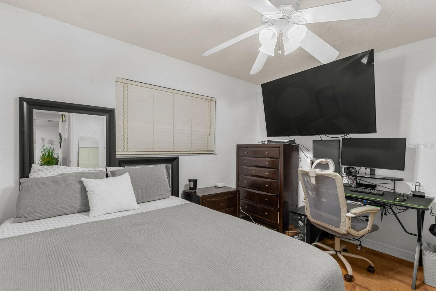 Main house bedroom - 8243 PAMLICO ST, ORLANDO