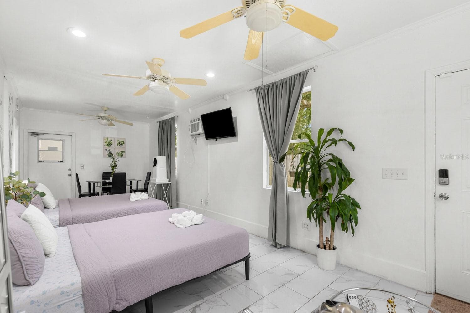 Mother-in-law suite #1 bedroom - 8243 PAMLICO ST, ORLANDO