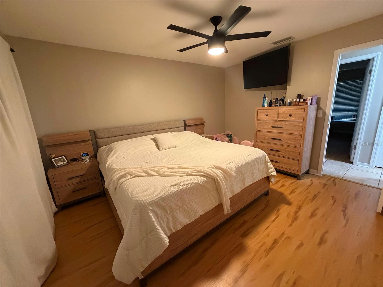 Single Family Residence at 2206 PAVILION PL, BRANDON, photo 20 of 33