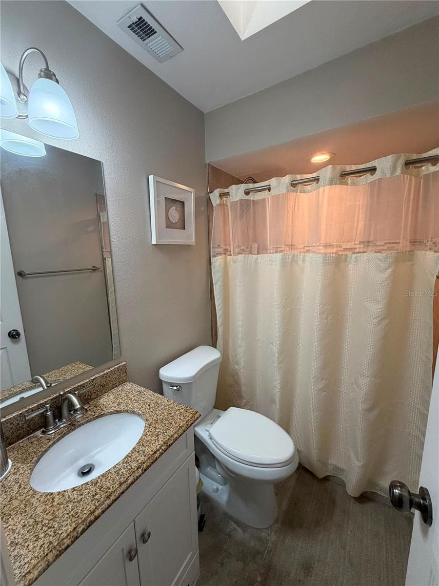 Single Family Residence at 2206 PAVILION PL, BRANDON, photo 21 of 33