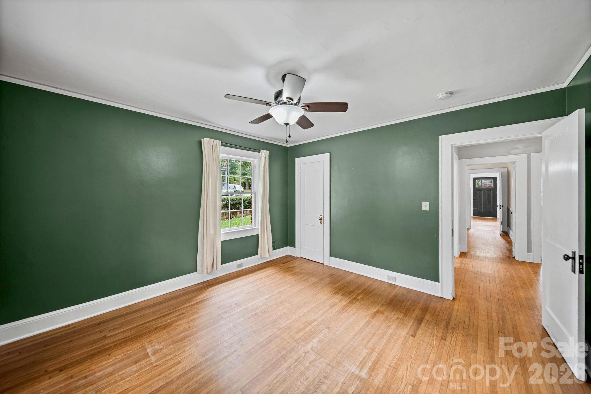 Single Family Residence at 1214 S York Street, Gastonia, photo 18 of 37