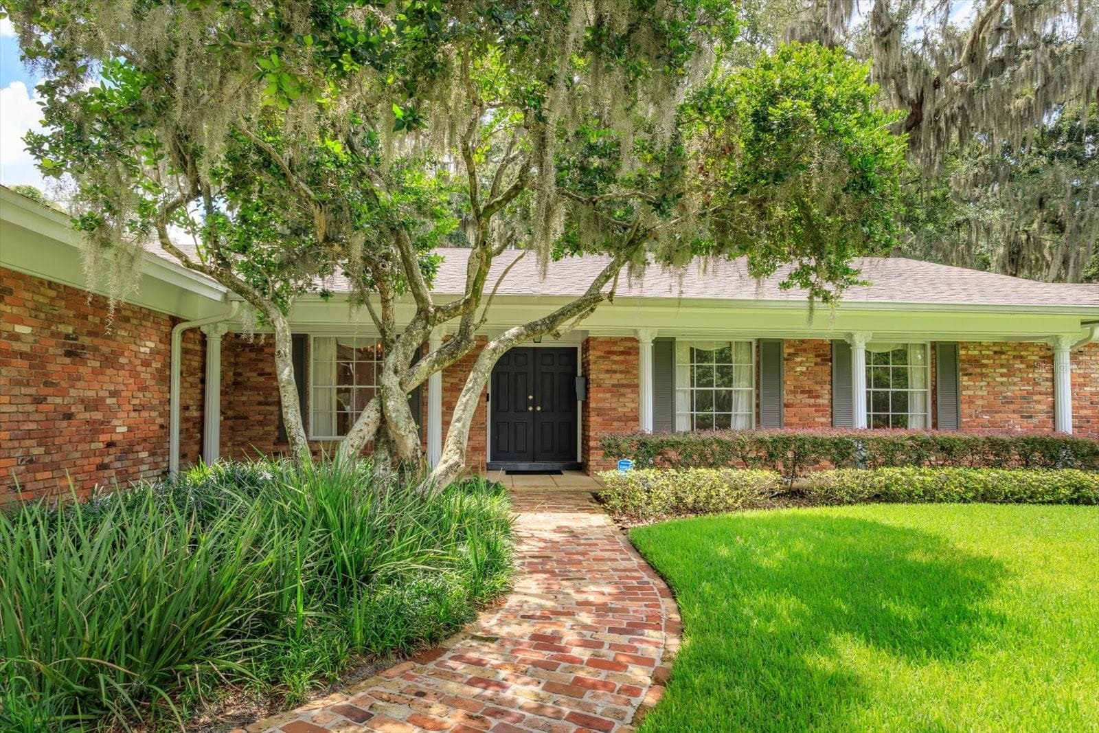 Single Family Residence at 5019 GRAN LAC AVE, ORLANDO, photo 3 of 46