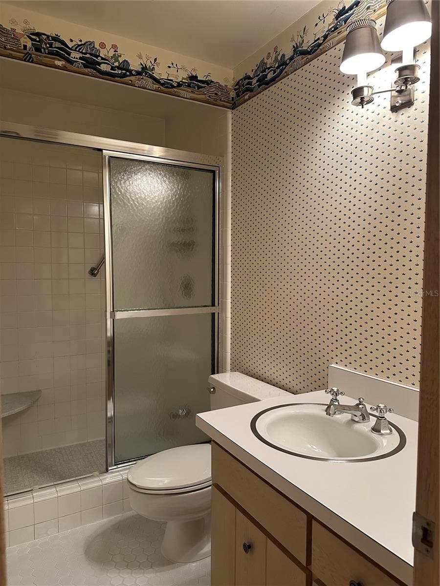 Den/Library ensuite Full Bath - 5019 GRAN LAC AVE, ORLANDO