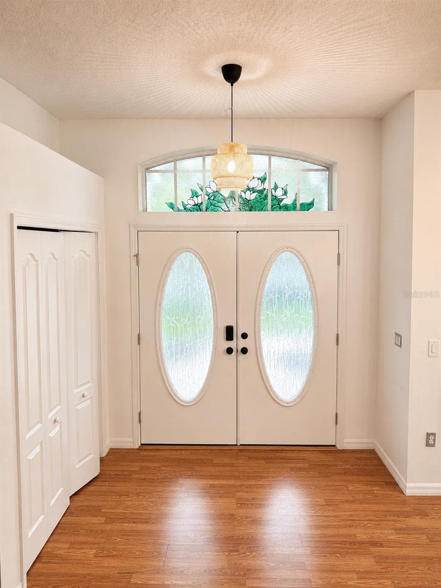 Single Family Residence at 12716 BALSAM AVE, HUDSON, photo 4 of 32