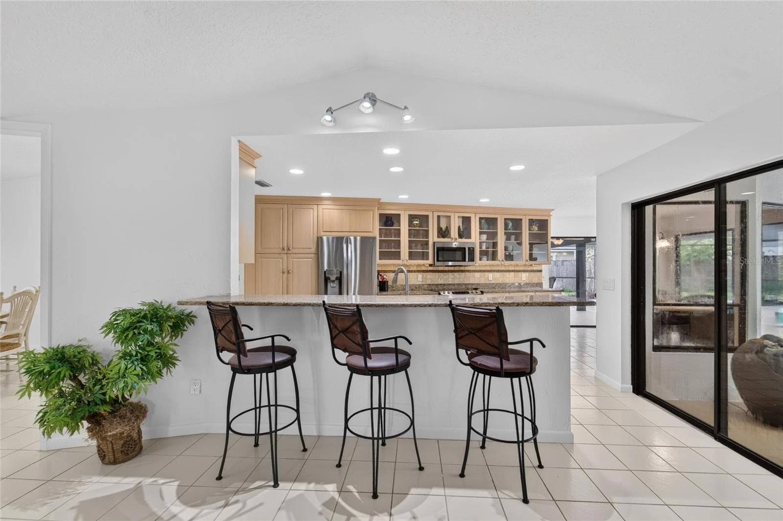 Single Family Residence at 14015 SHADY SHORES DR, TAMPA, photo 13 of 43