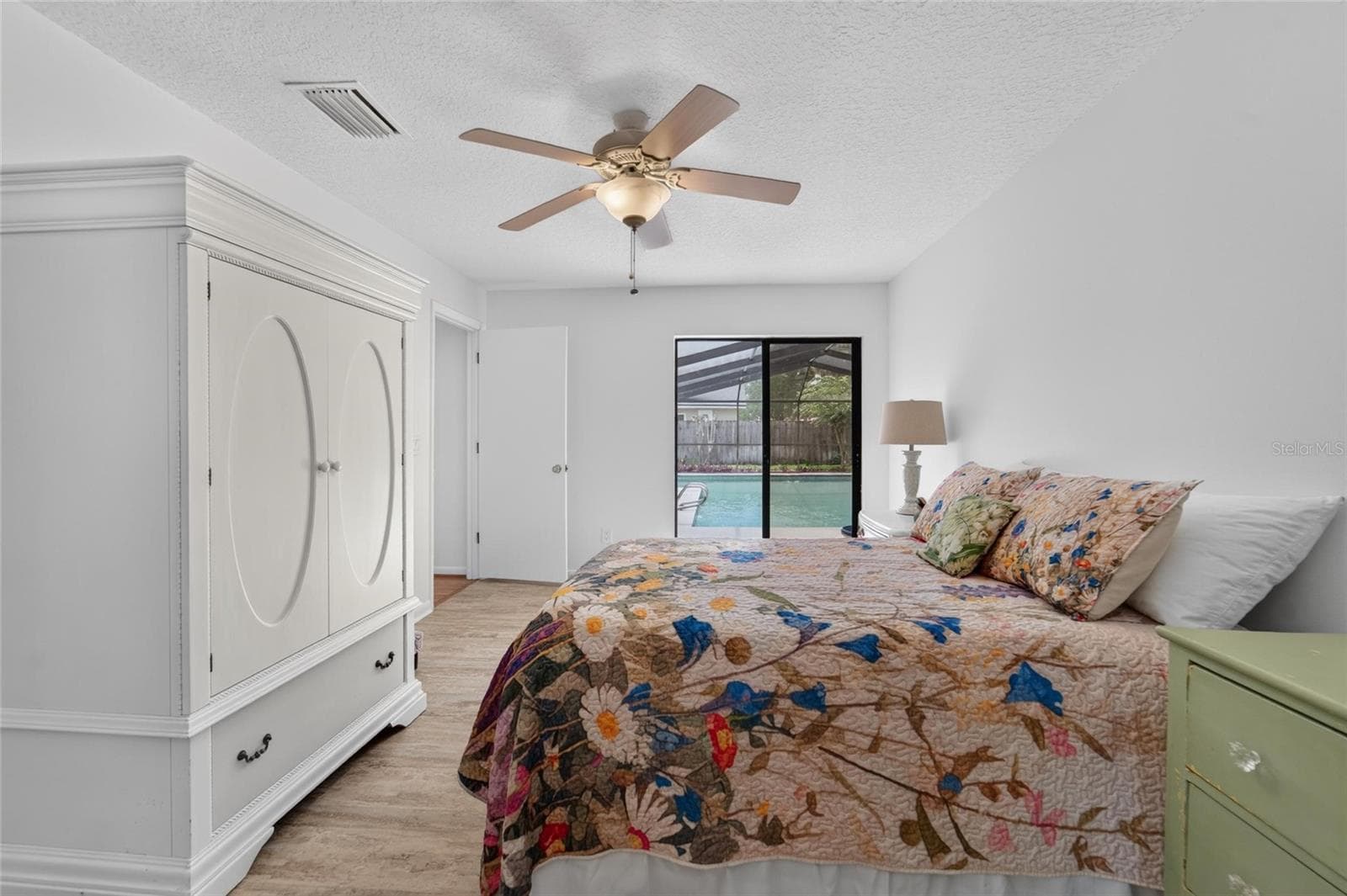 Single Family Residence at 14015 SHADY SHORES DR, TAMPA, photo 25 of 43