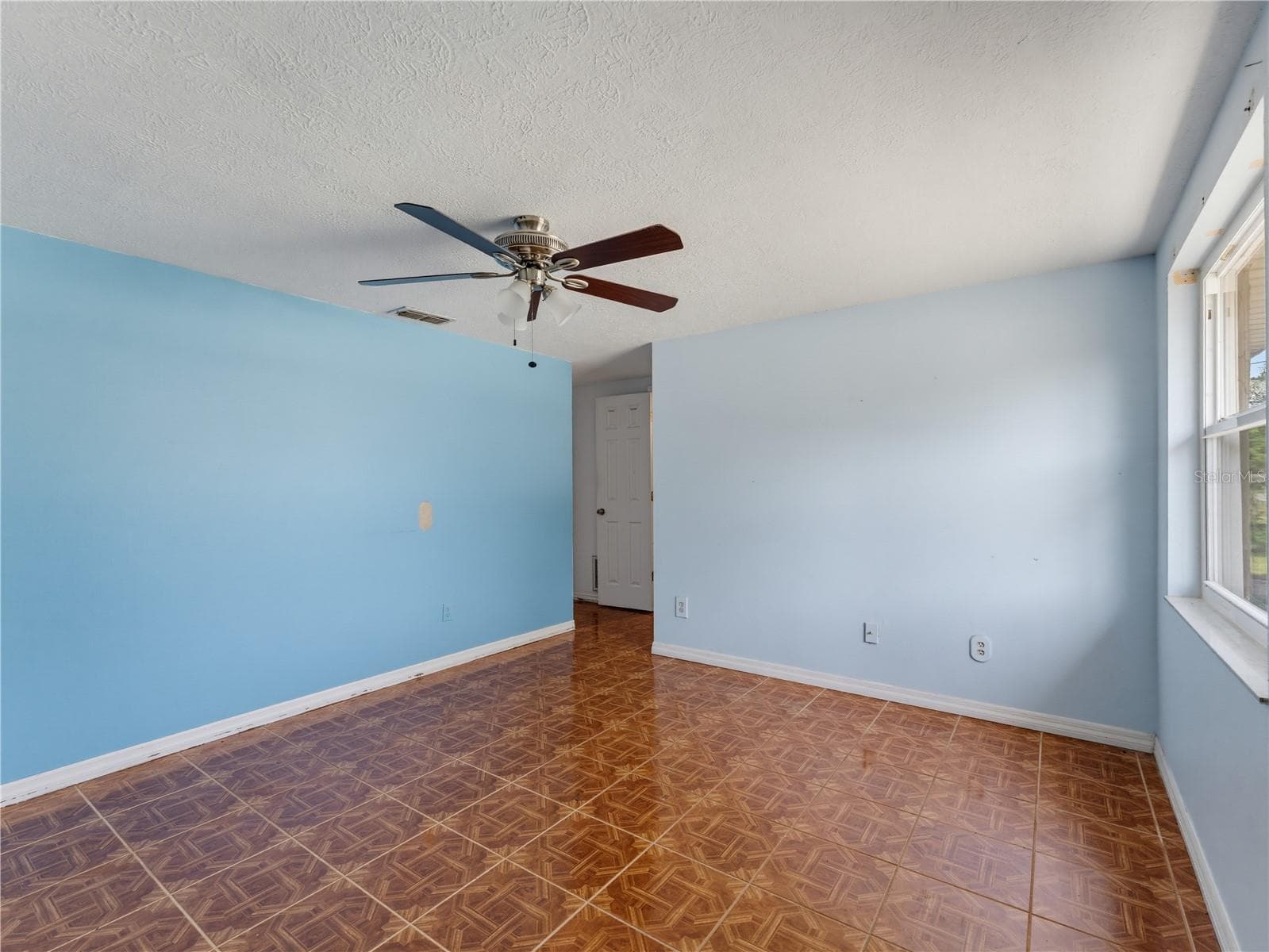 Single Family Residence at 1116 E OAKWOOD ST, TARPON SPRINGS, photo 49 of 68