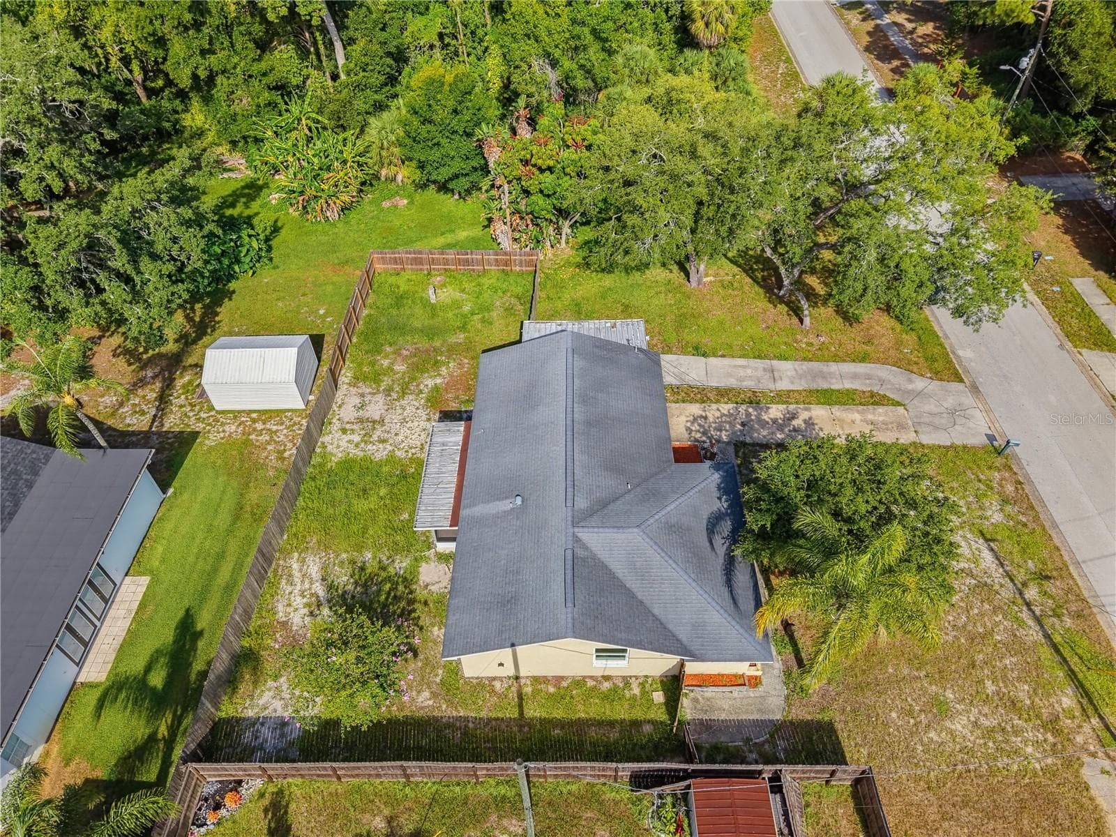 Single Family Residence at 1116 E OAKWOOD ST, TARPON SPRINGS, photo 57 of 68