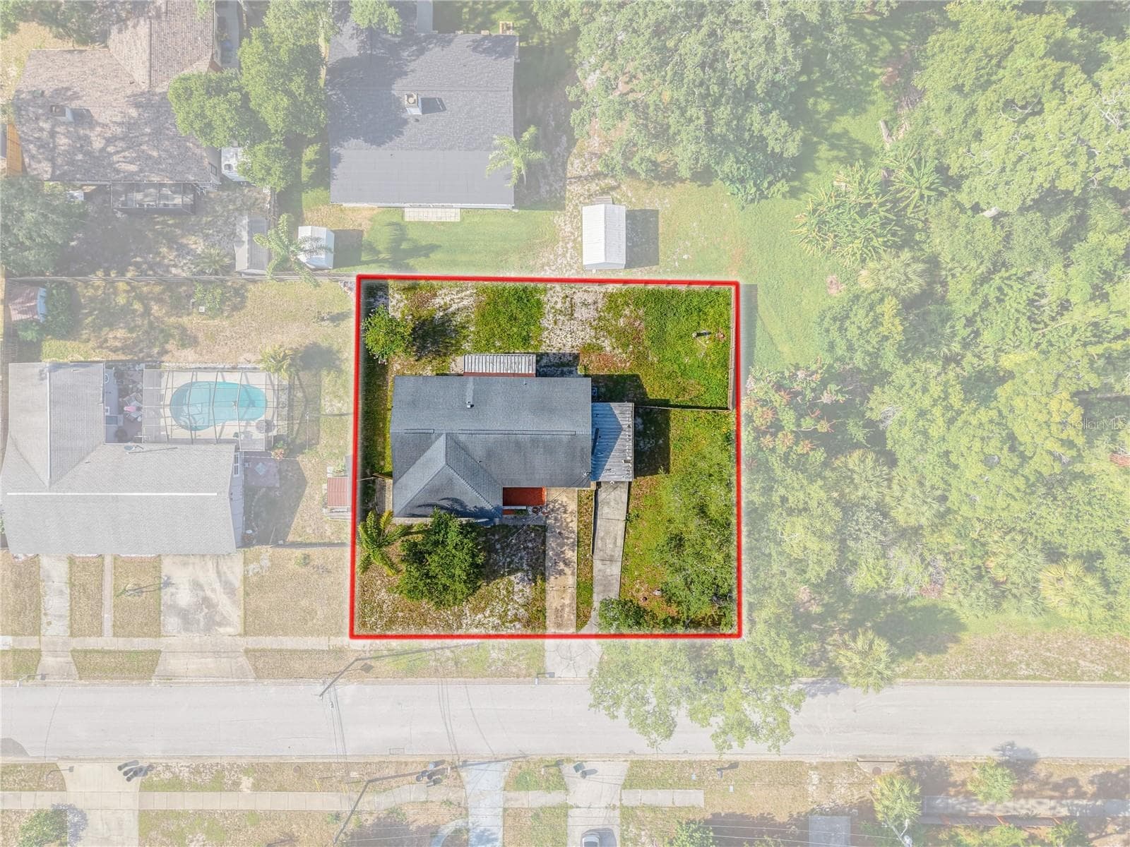 Lot Lines are Not Exact and are for referrance only - 1116 E OAKWOOD ST, TARPON SPRINGS