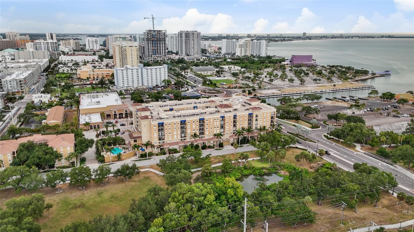 1064 N TAMIAMI TRL #1525