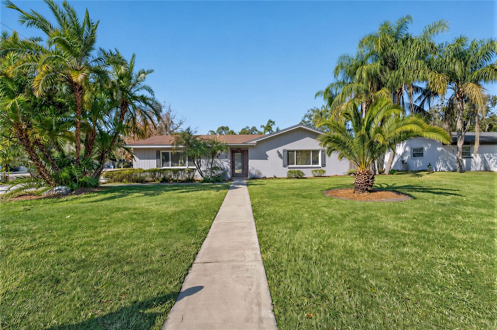 1231 NEWPORT AVE