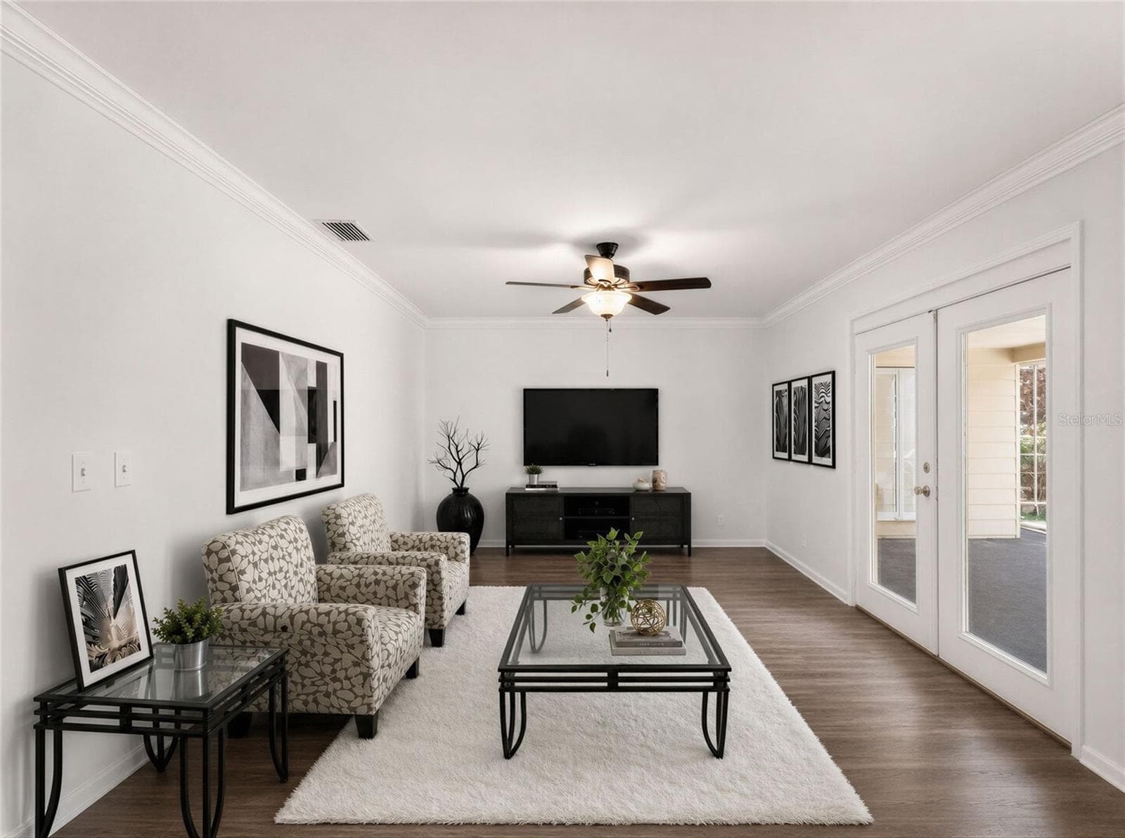 Pool side living/family room - 1231 NEWPORT AVE, LAKELAND