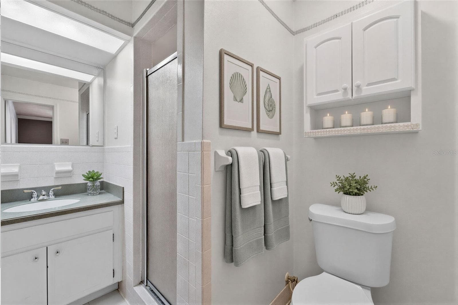 master bath - 1231 NEWPORT AVE, LAKELAND