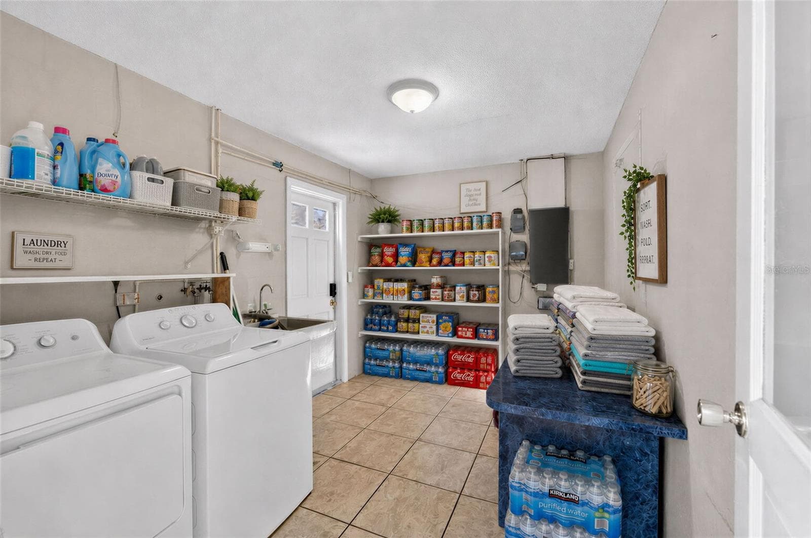 inside laundry - 1231 NEWPORT AVE, LAKELAND