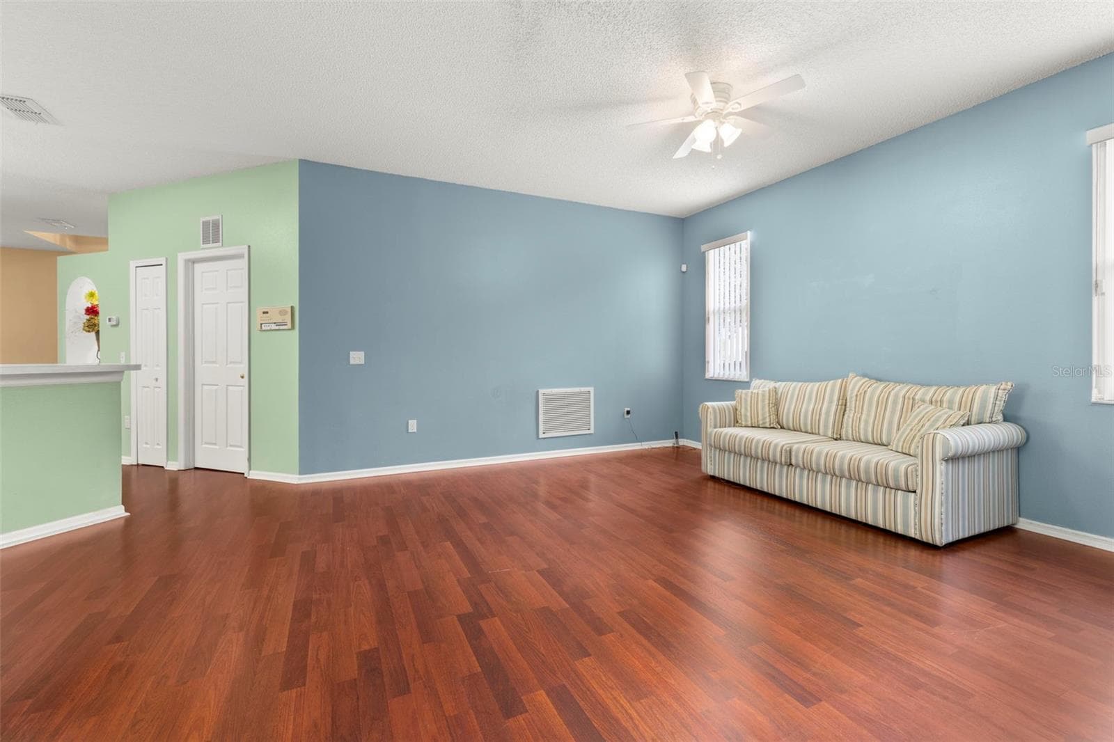 Family Room - 2605 FERN COVE WAY, KISSIMMEE