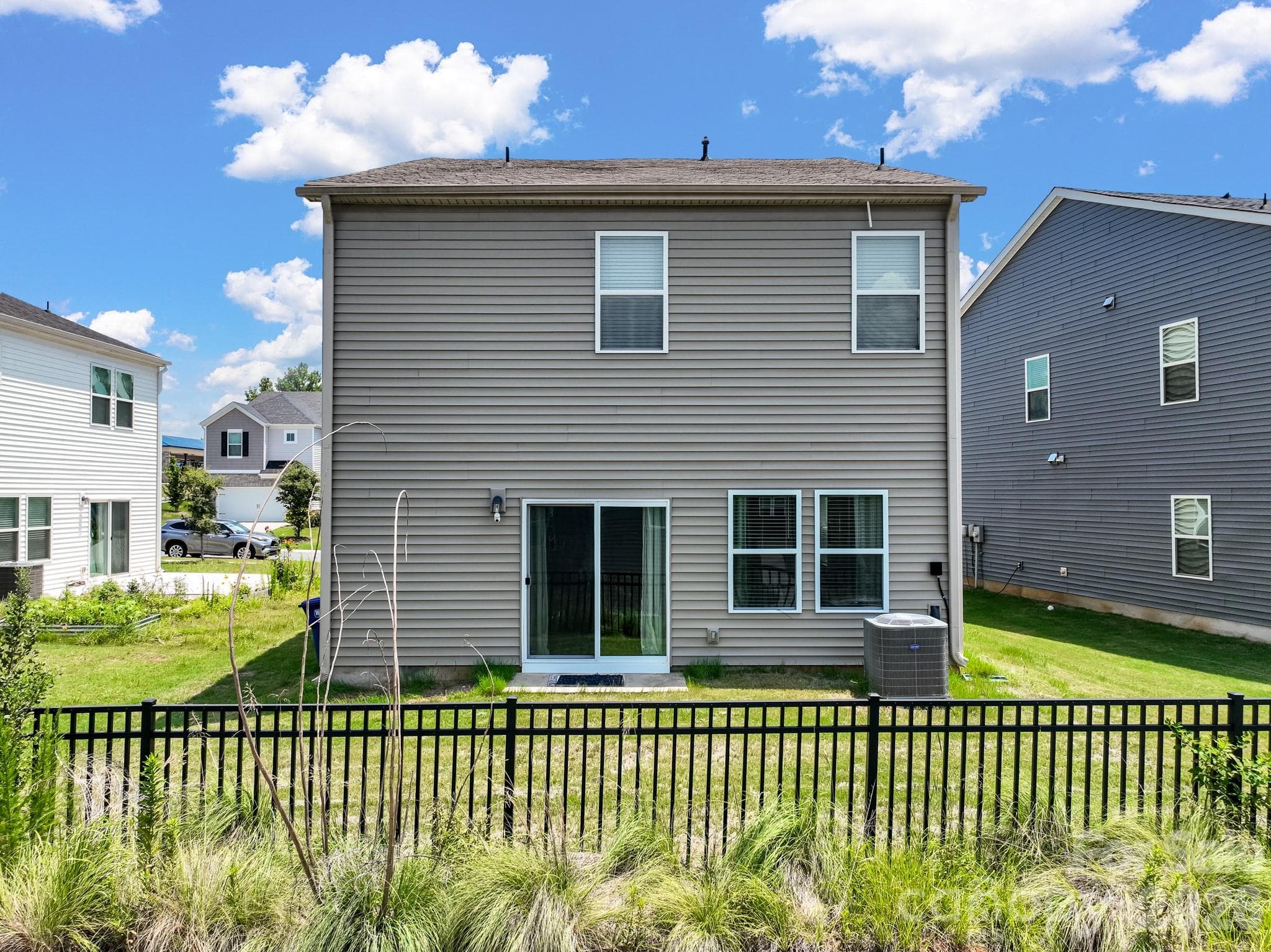 Single Family Residence at 571 Palmarosa Street, Fort Mill, photo 39 of 42
