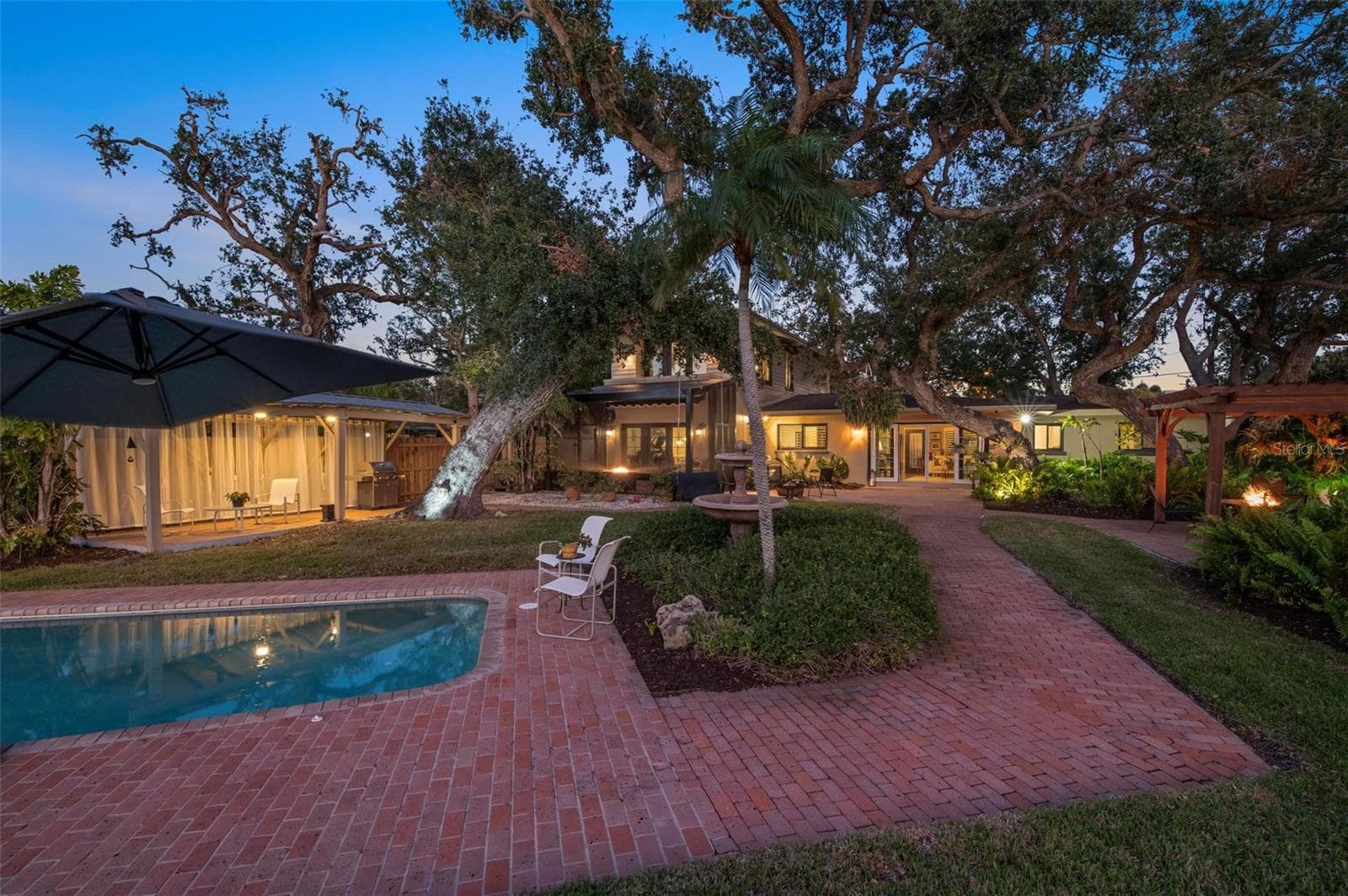 Single Family Residence at 1827 BAYWOOD DR, SARASOTA, photo 42 of 76